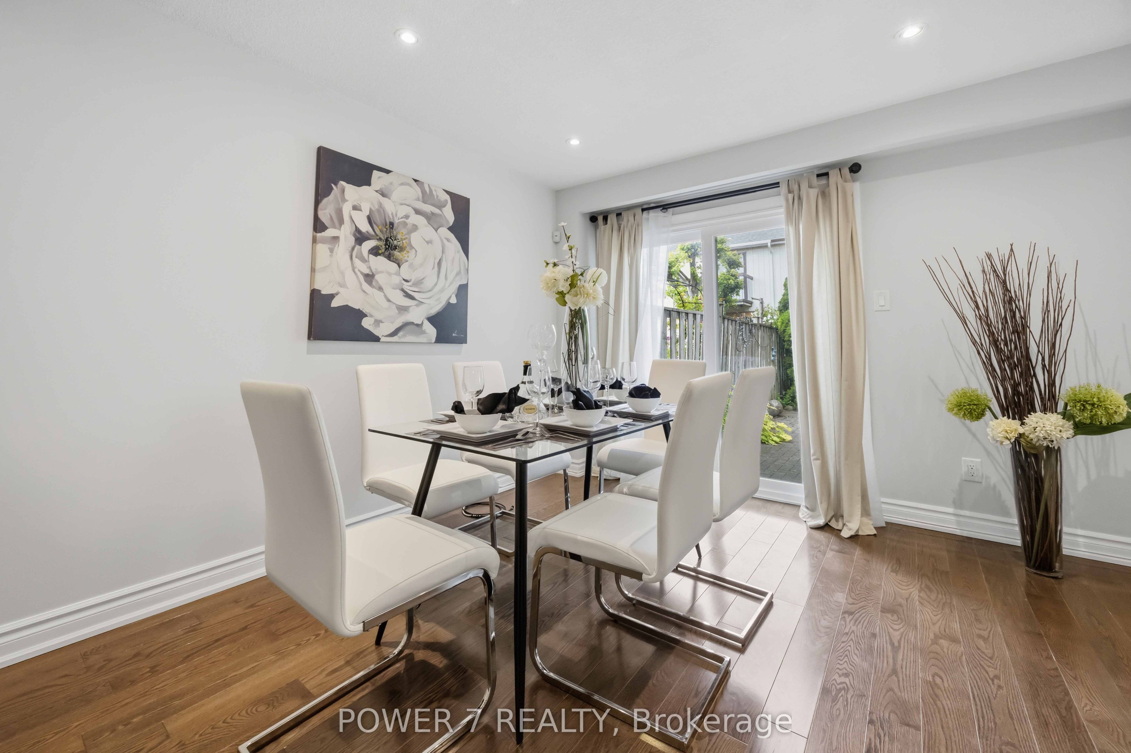 139 Carolbreen Square Property Photo 24