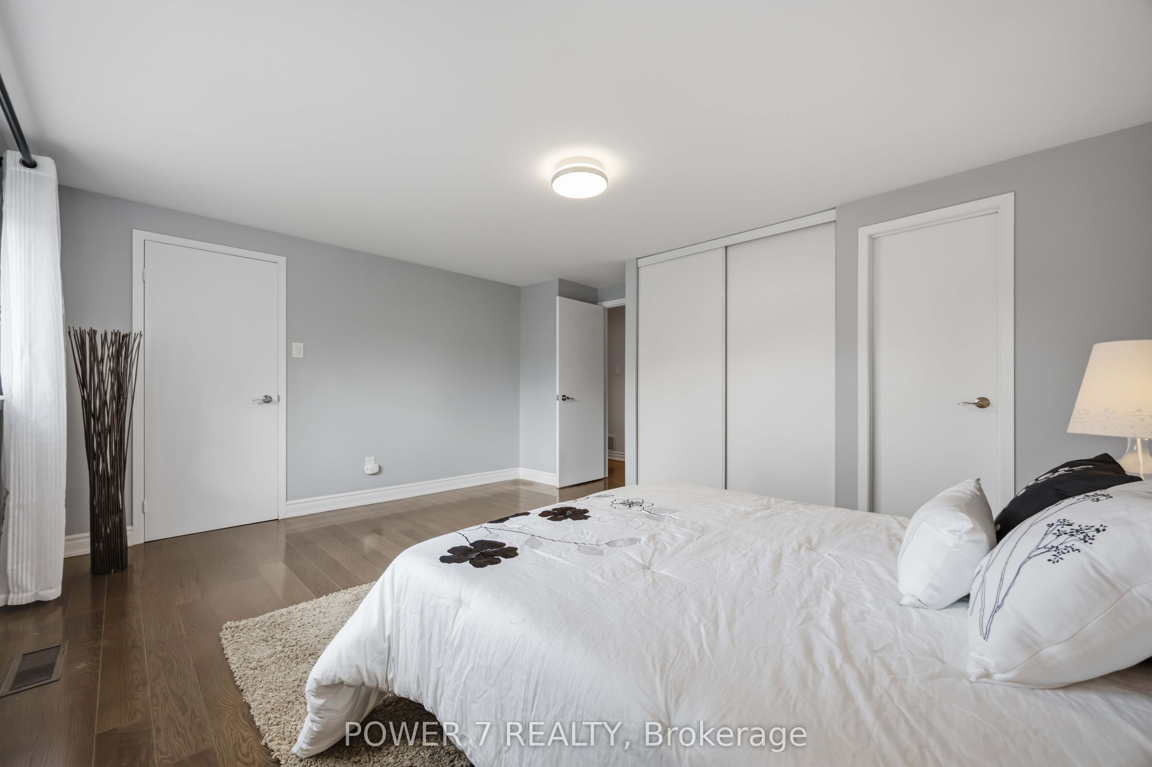 139 Carolbreen Square Property Photo 30