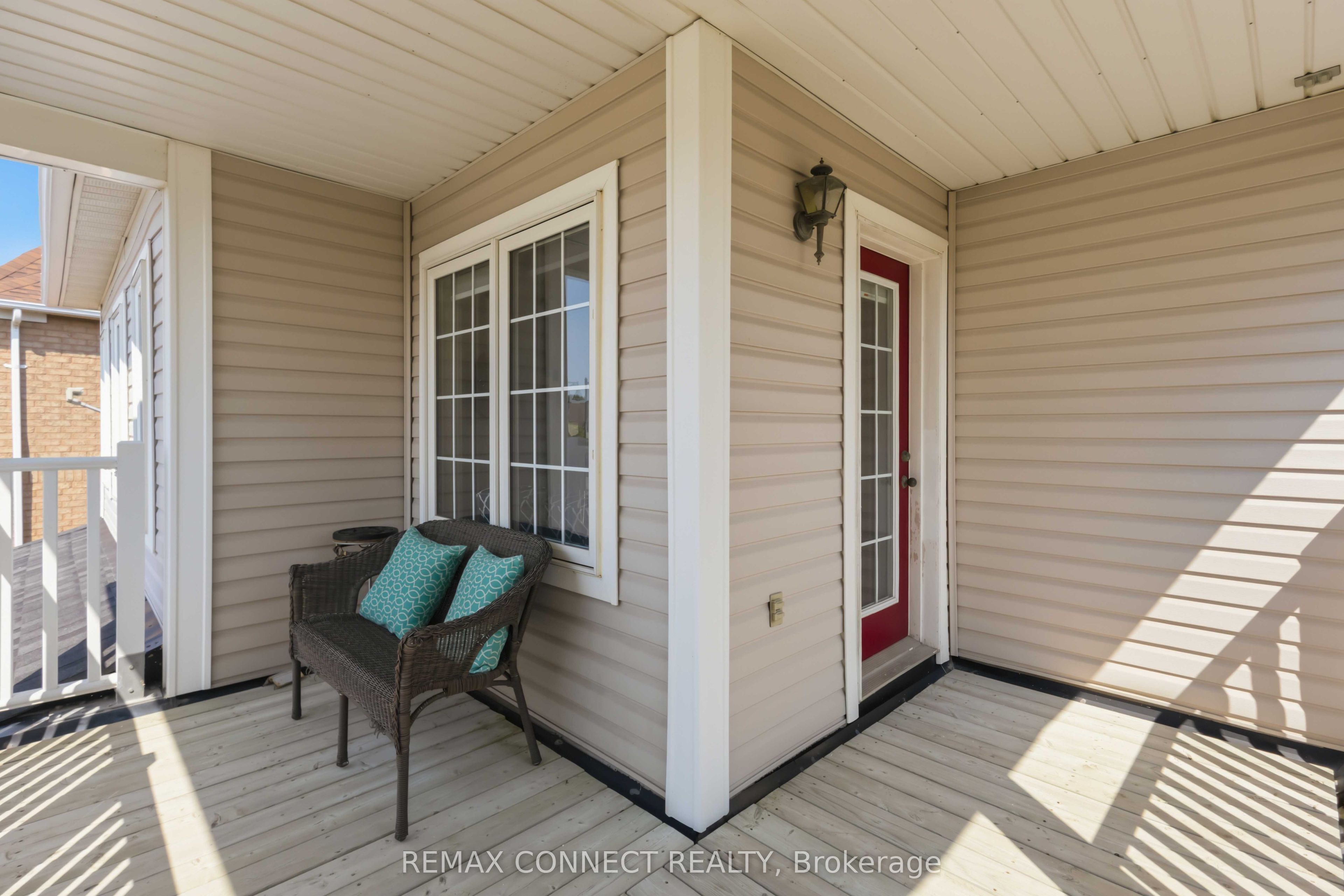 72 Warwick Avenue Property Photo 22