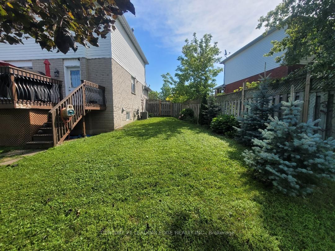 1566 Fieldgate Drive Property Photo 6