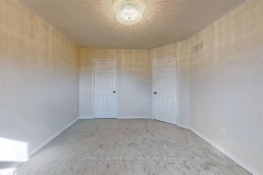 1566 Fieldgate Drive Property Photo 24