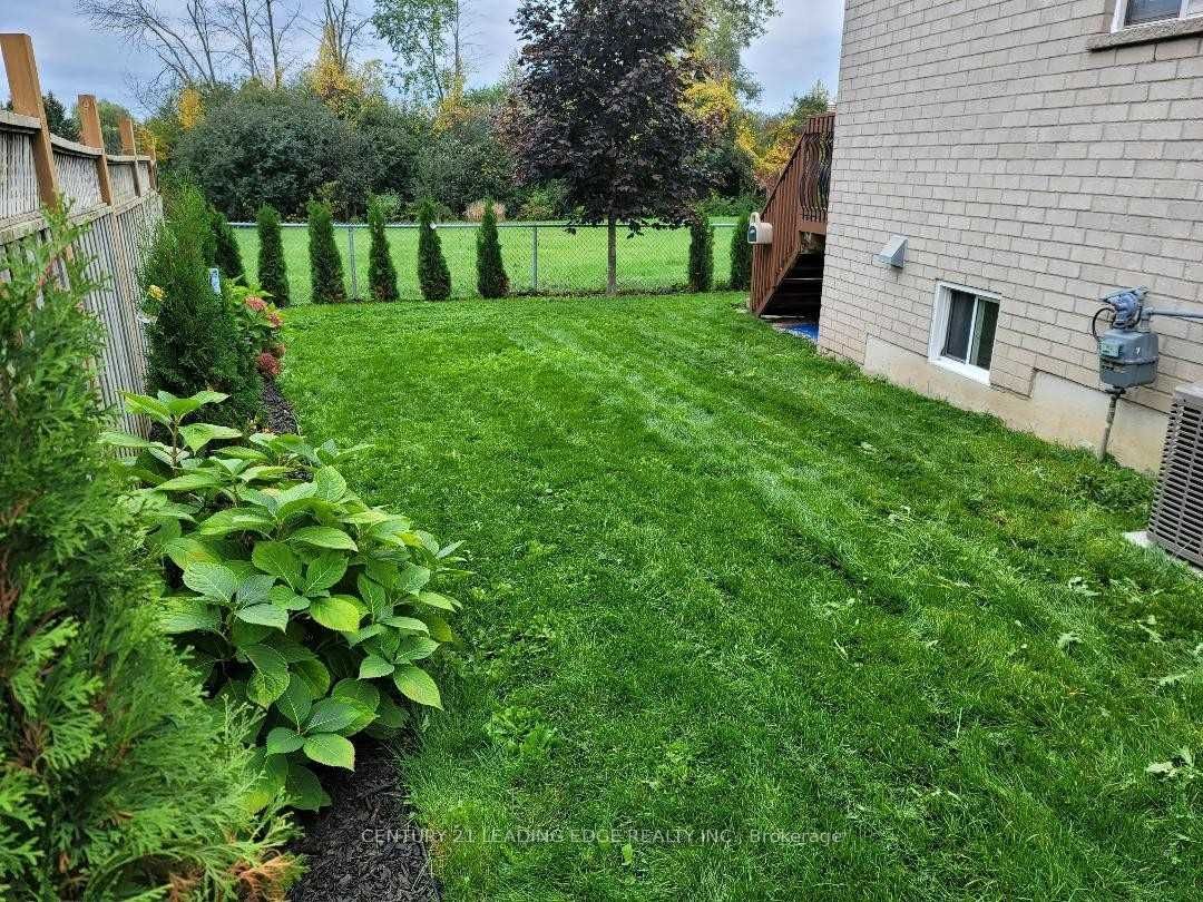 1566 Fieldgate Drive Property Photo 31