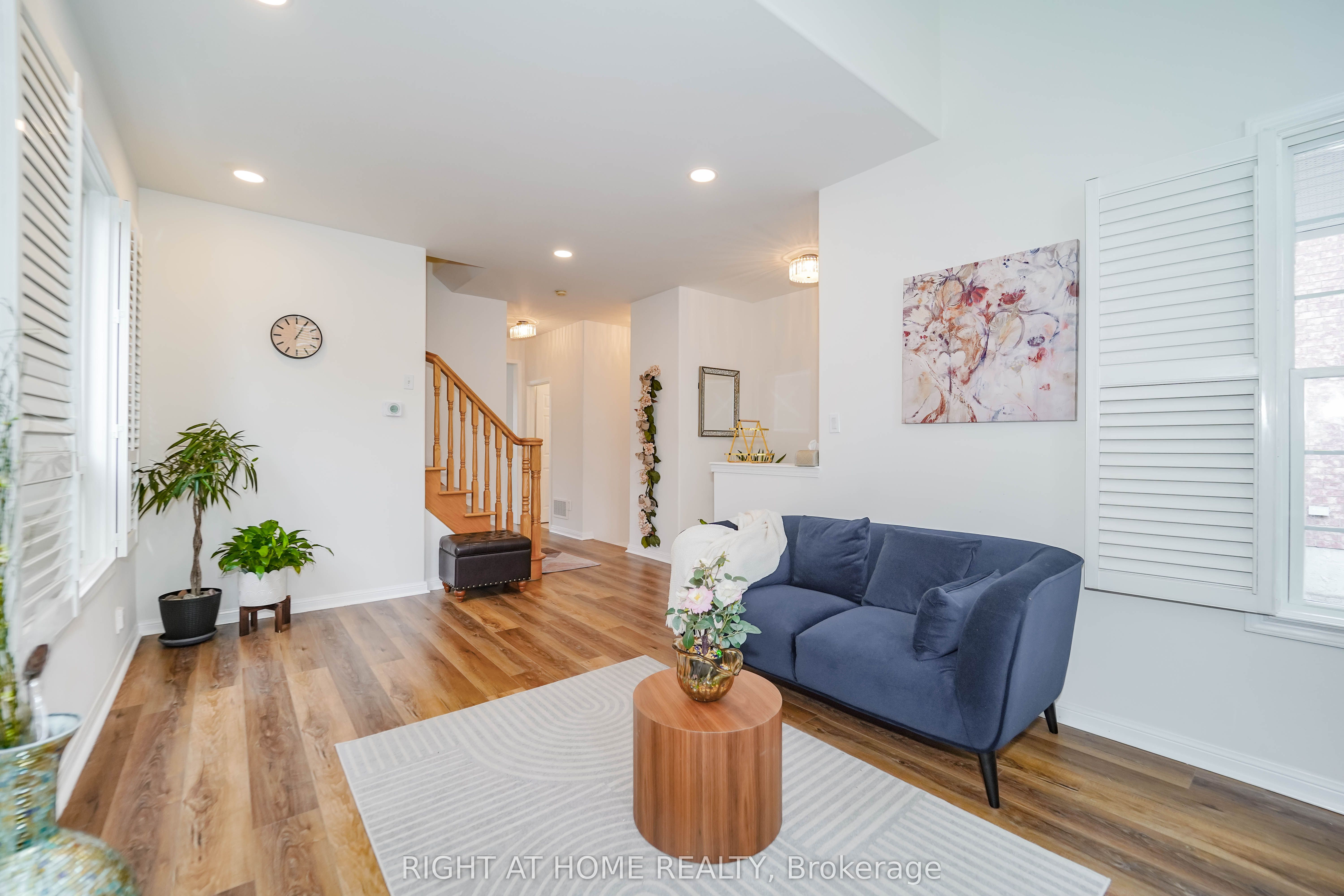180 Raponi Circle Property Photo 8