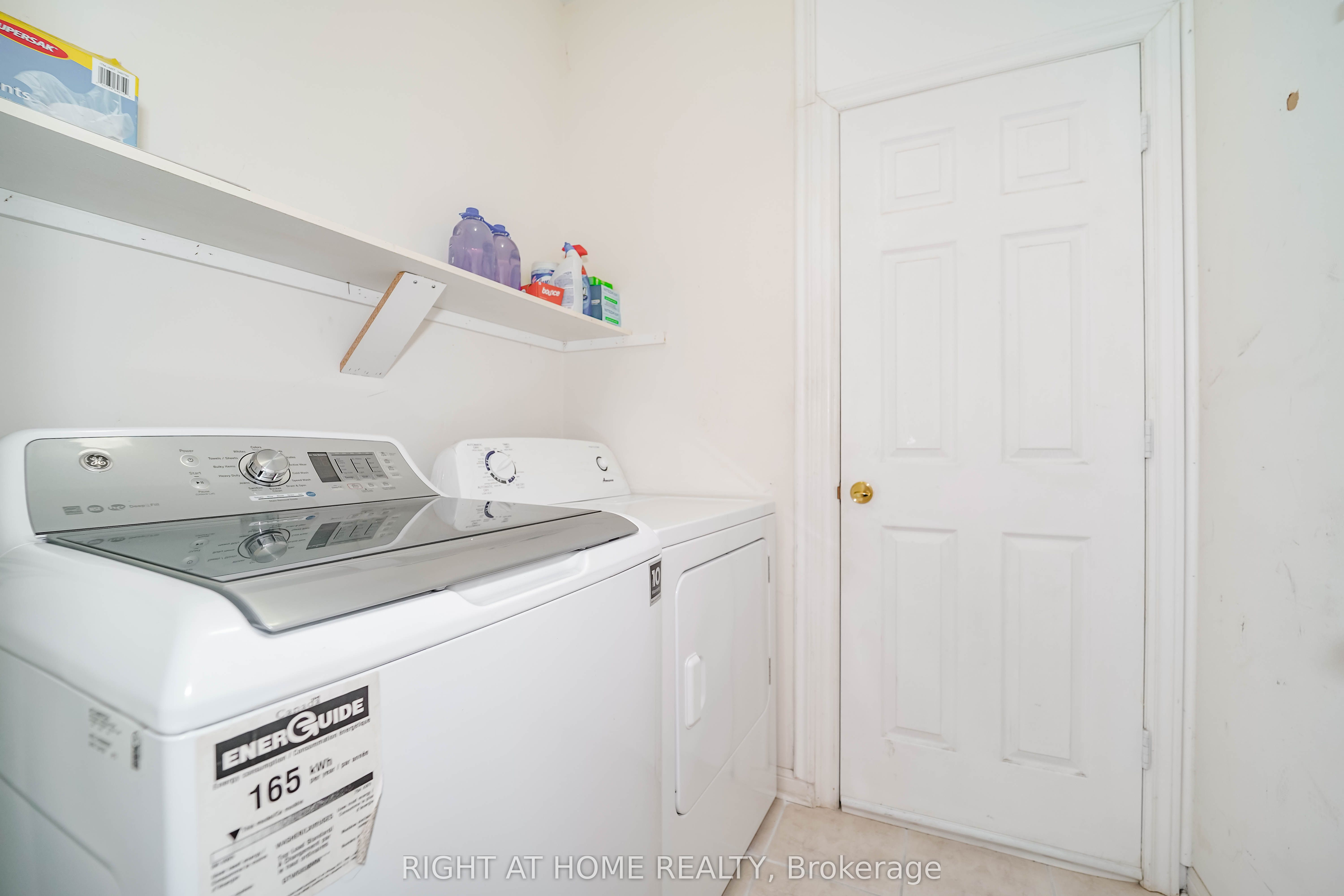 180 Raponi Circle Property Photo 10