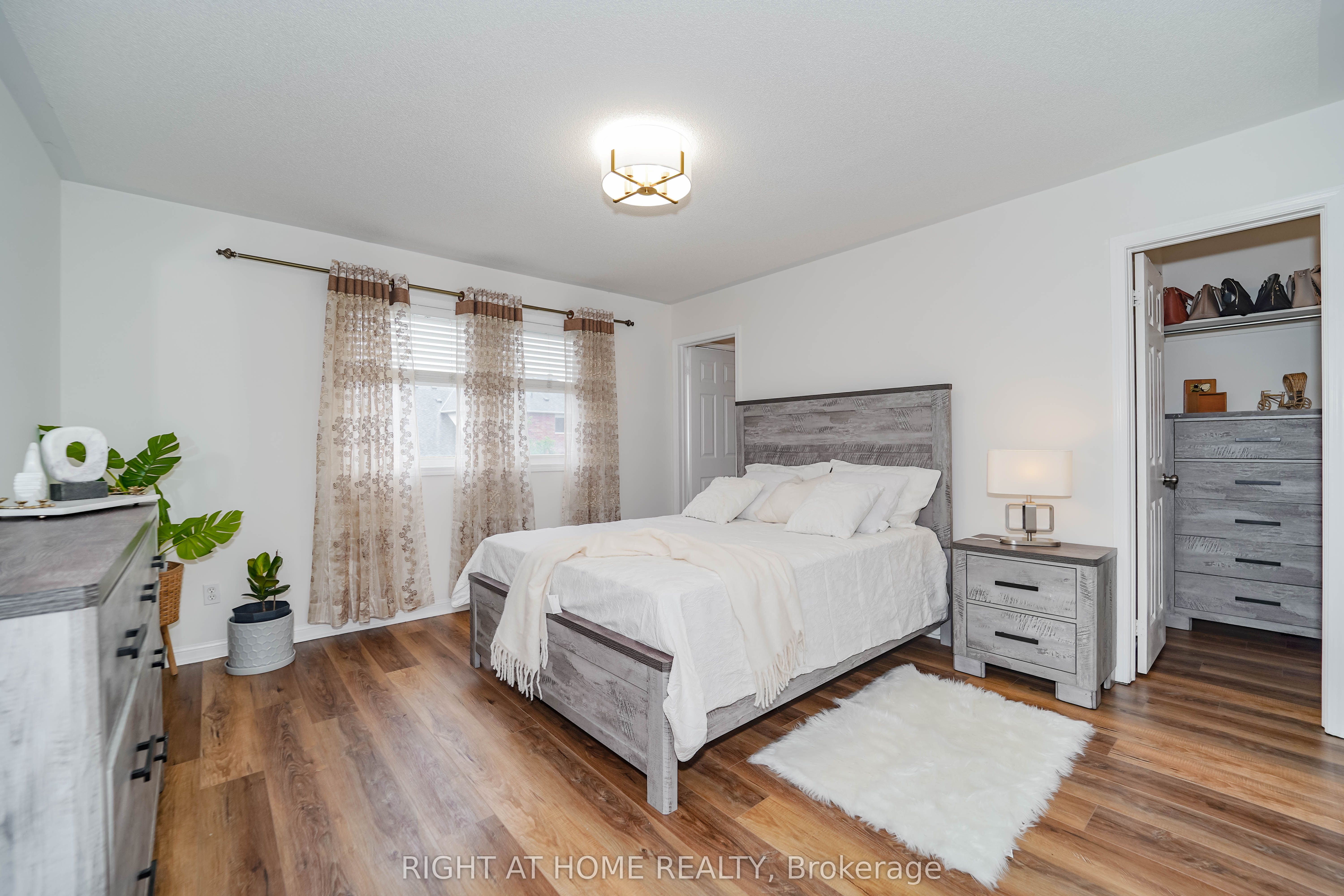 180 Raponi Circle Property Photo 23