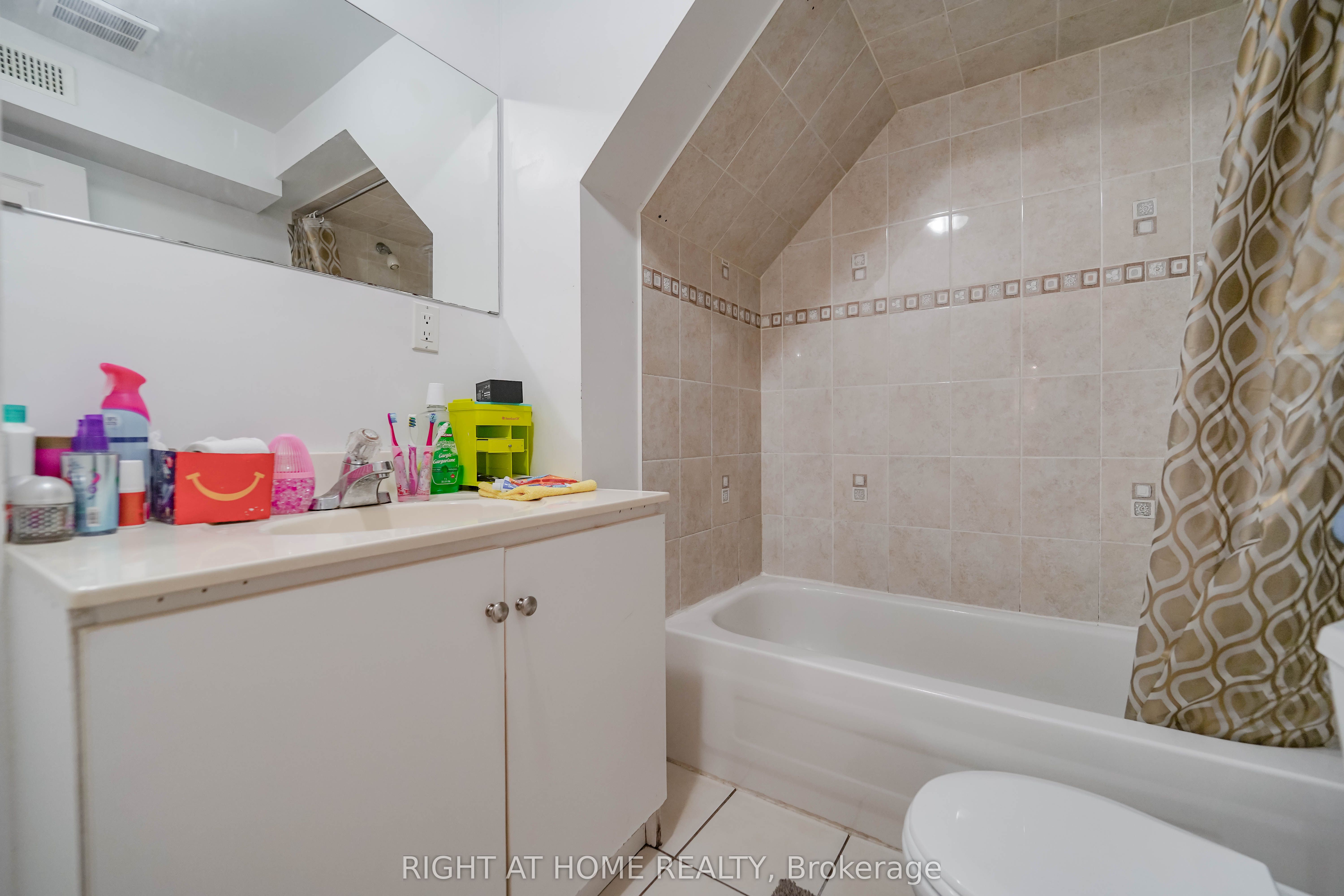 180 Raponi Circle Property Photo 42