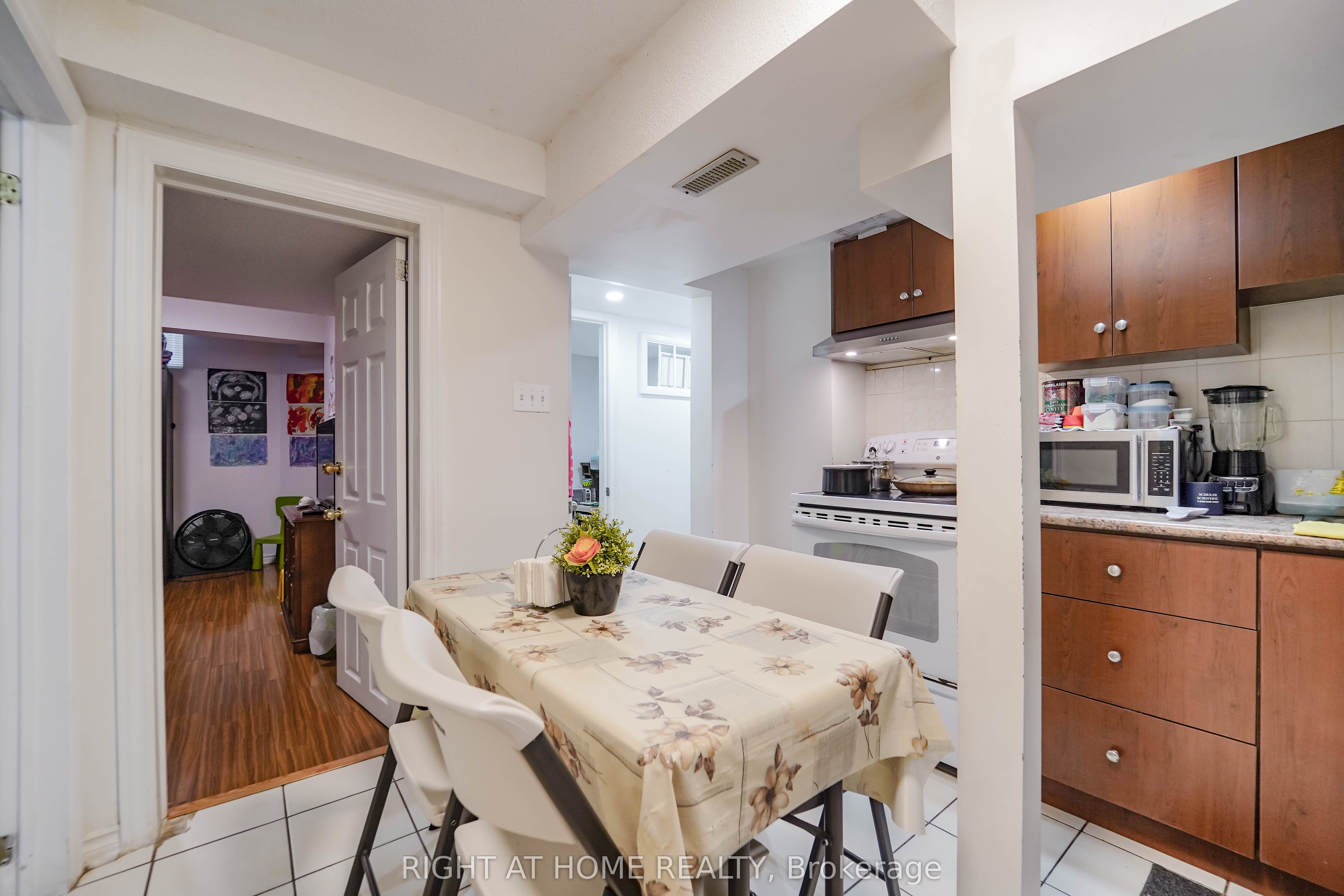 180 Raponi Circle Property Photo 45