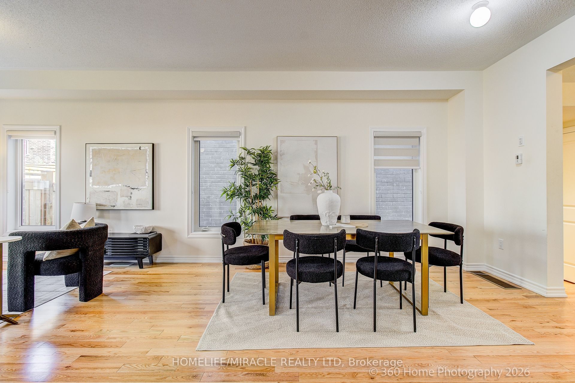 2528 Athena Path Property Photo 2