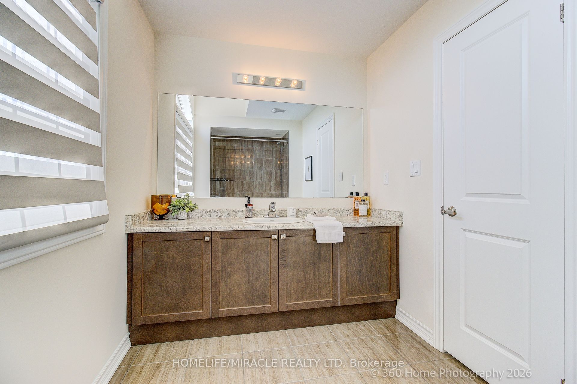 2528 Athena Path Property Photo 20