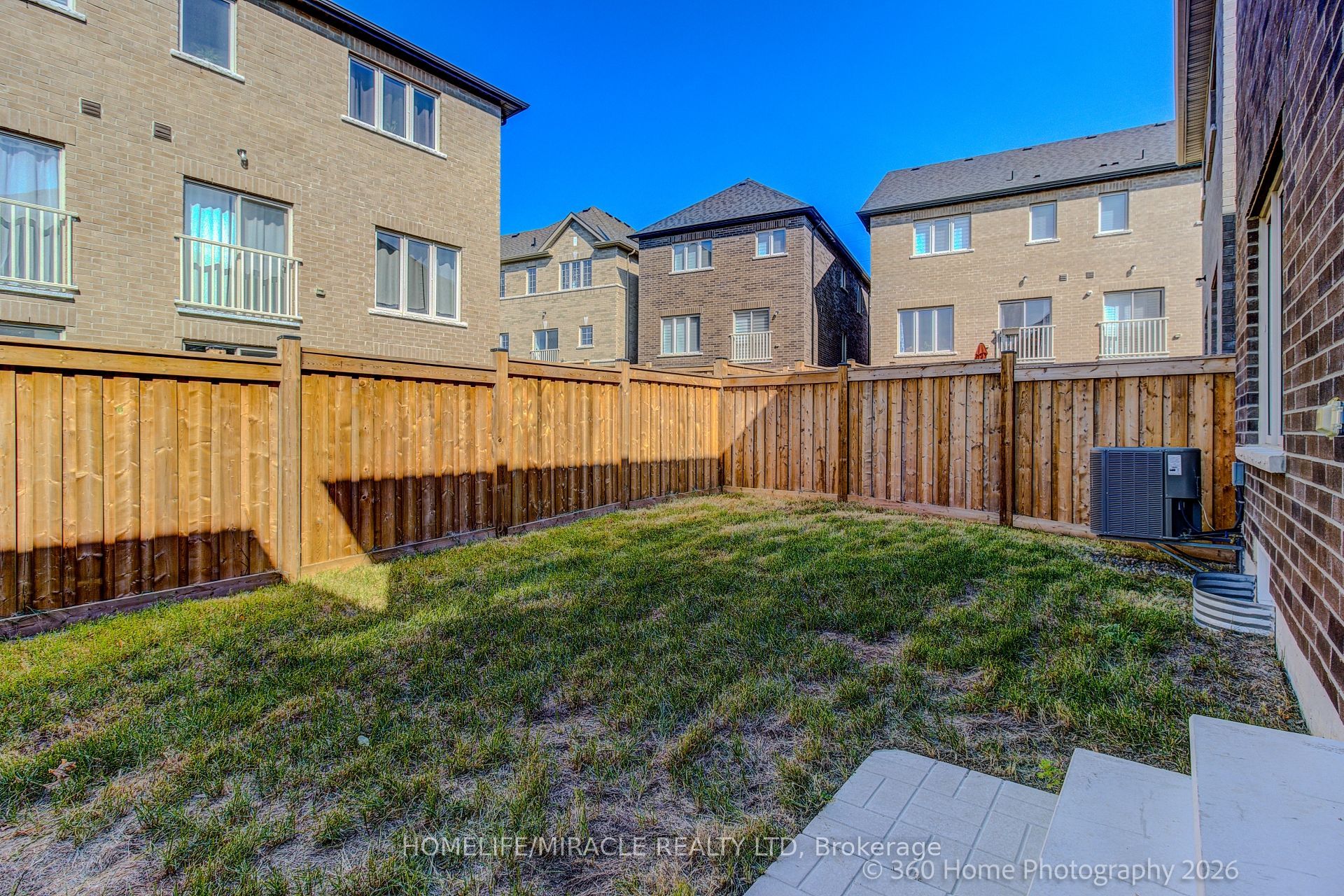 2528 Athena Path Property Photo 25