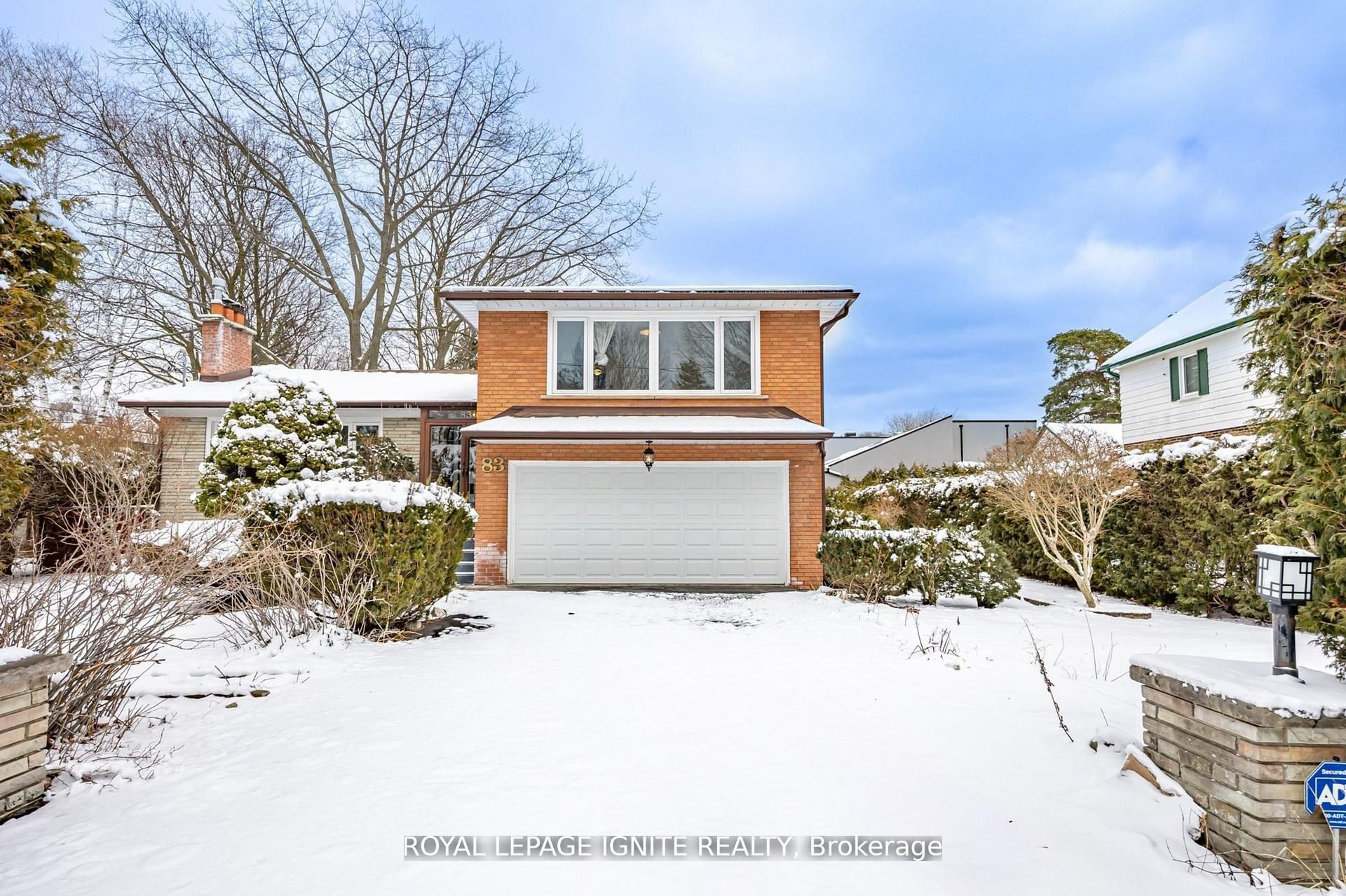 83 Deep Dene Drive Main Property Photo 2
