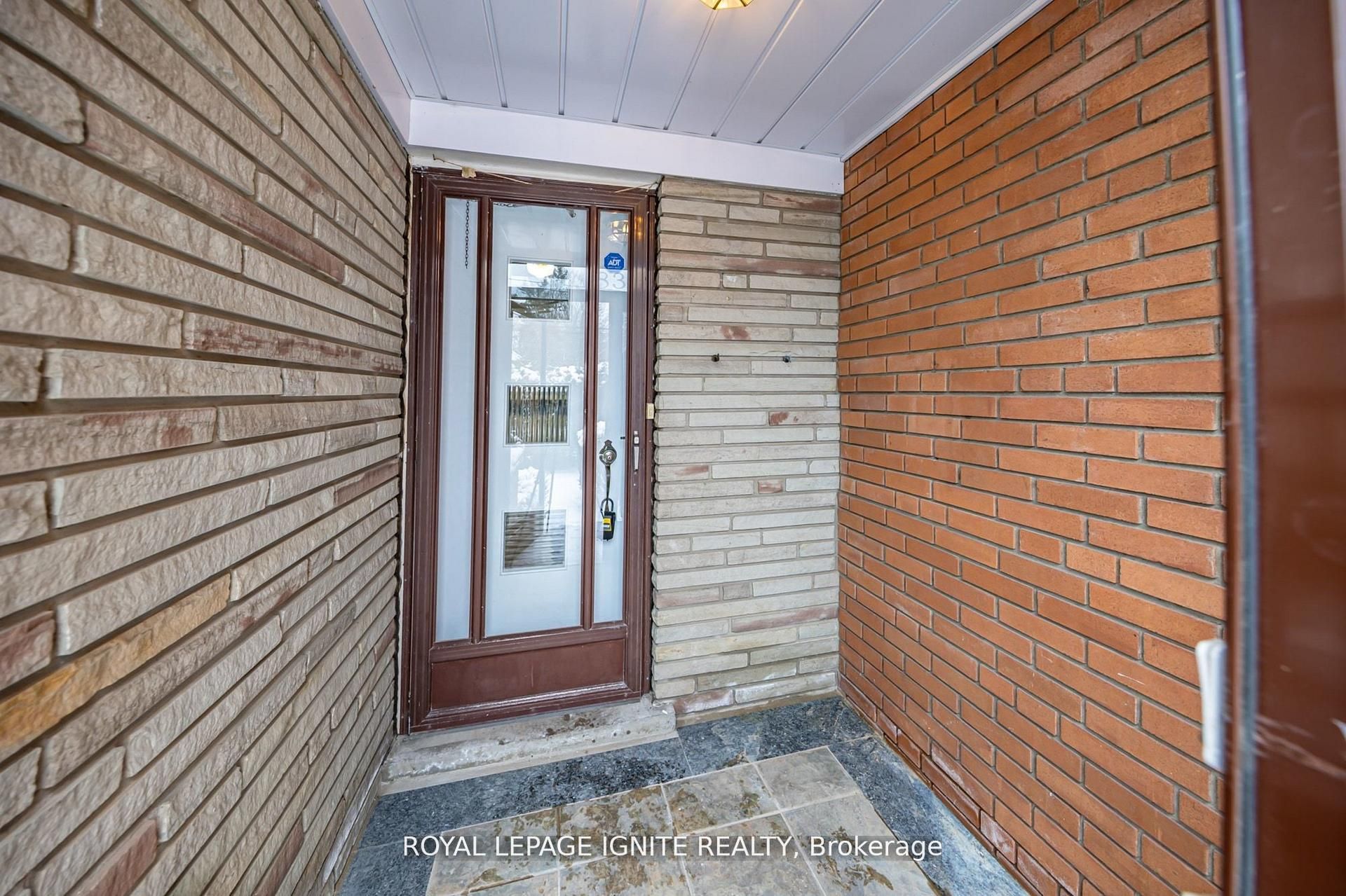 83 Deep Dene Drive Main Property Photo 6