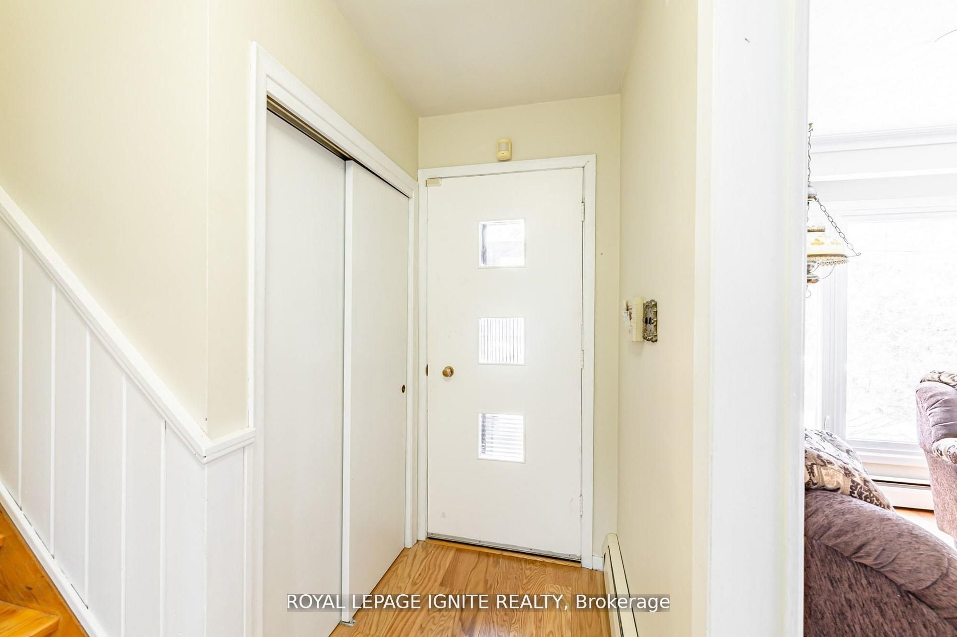 83 Deep Dene Drive Main Property Photo 13
