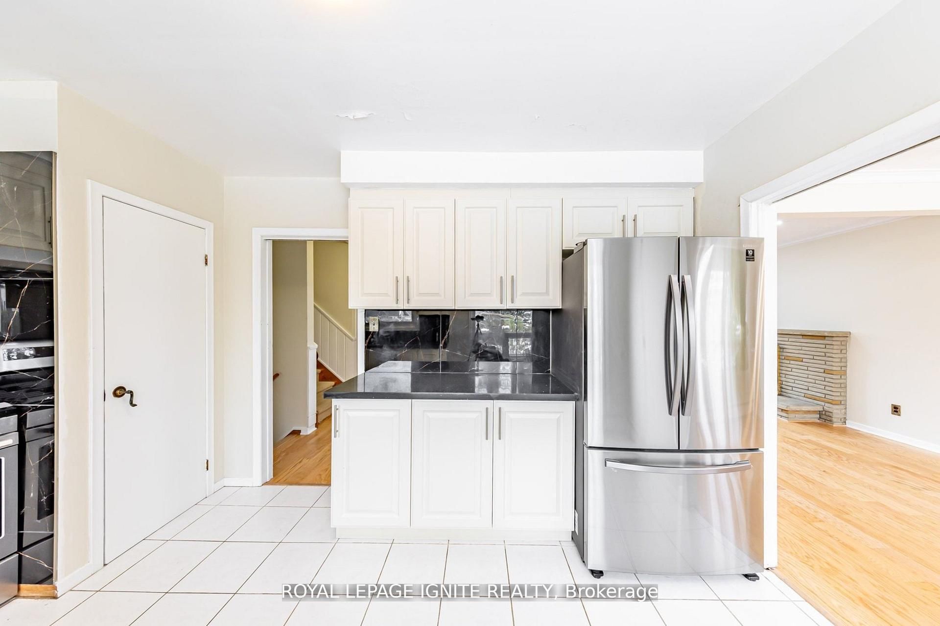 83 Deep Dene Drive Main Property Photo 23