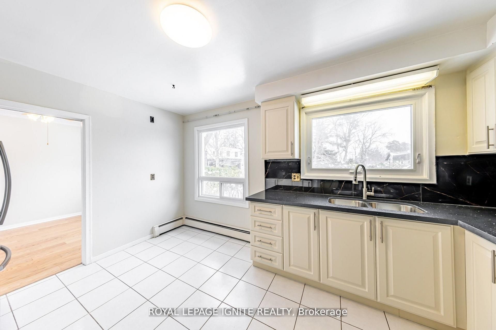 83 Deep Dene Drive Main Property Photo 25
