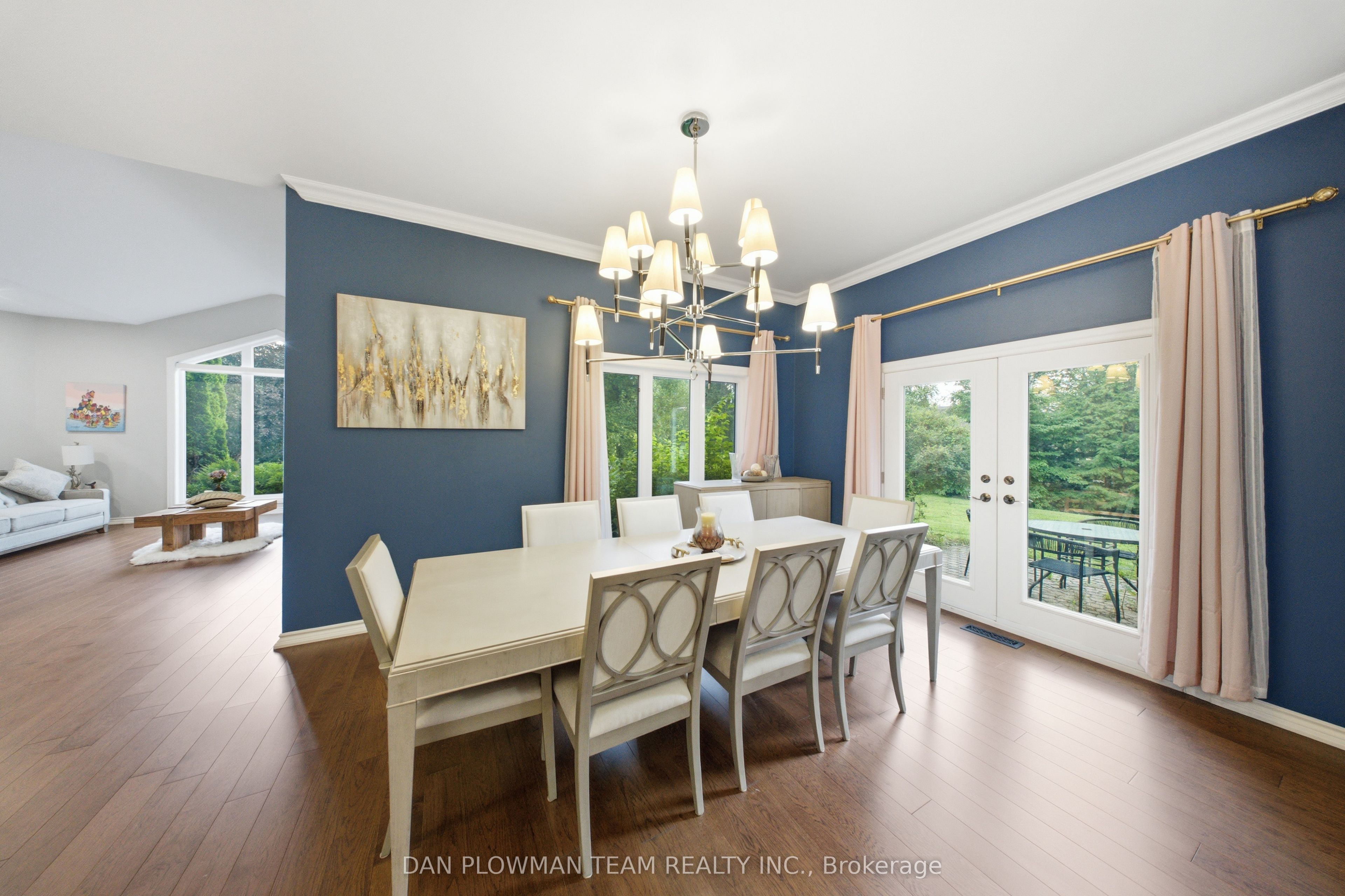 64 Woodbridge Circle Property Photo 12
