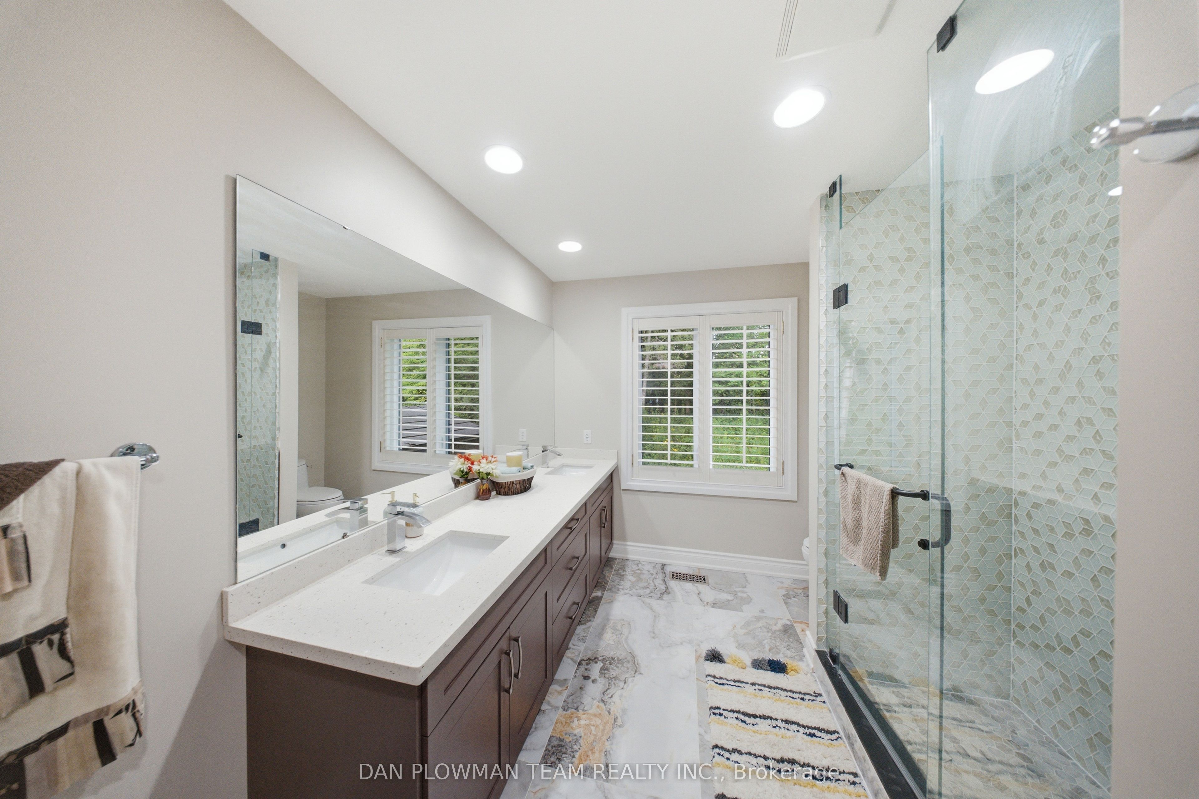 64 Woodbridge Circle Property Photo 25