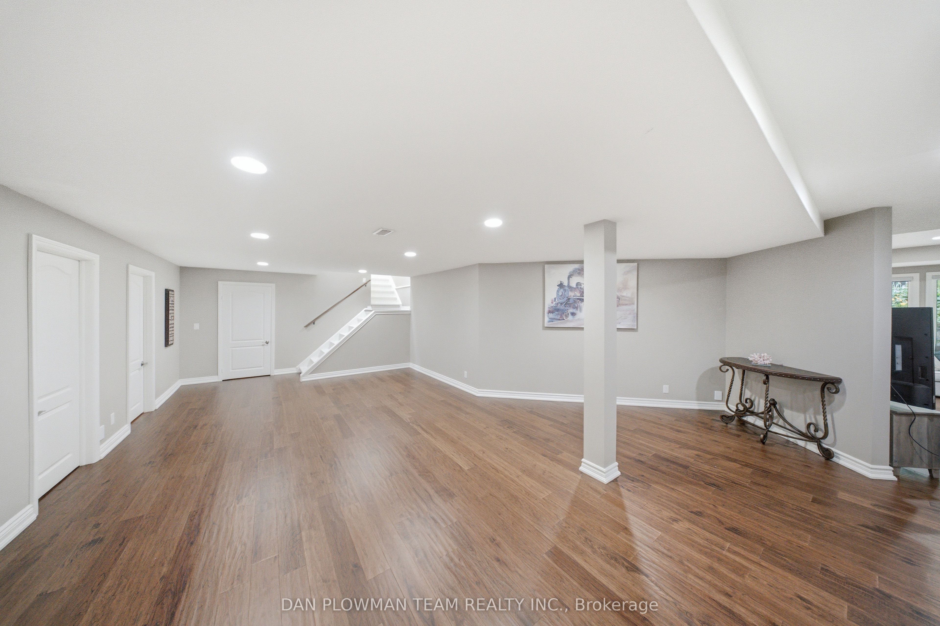 64 Woodbridge Circle Property Photo 35