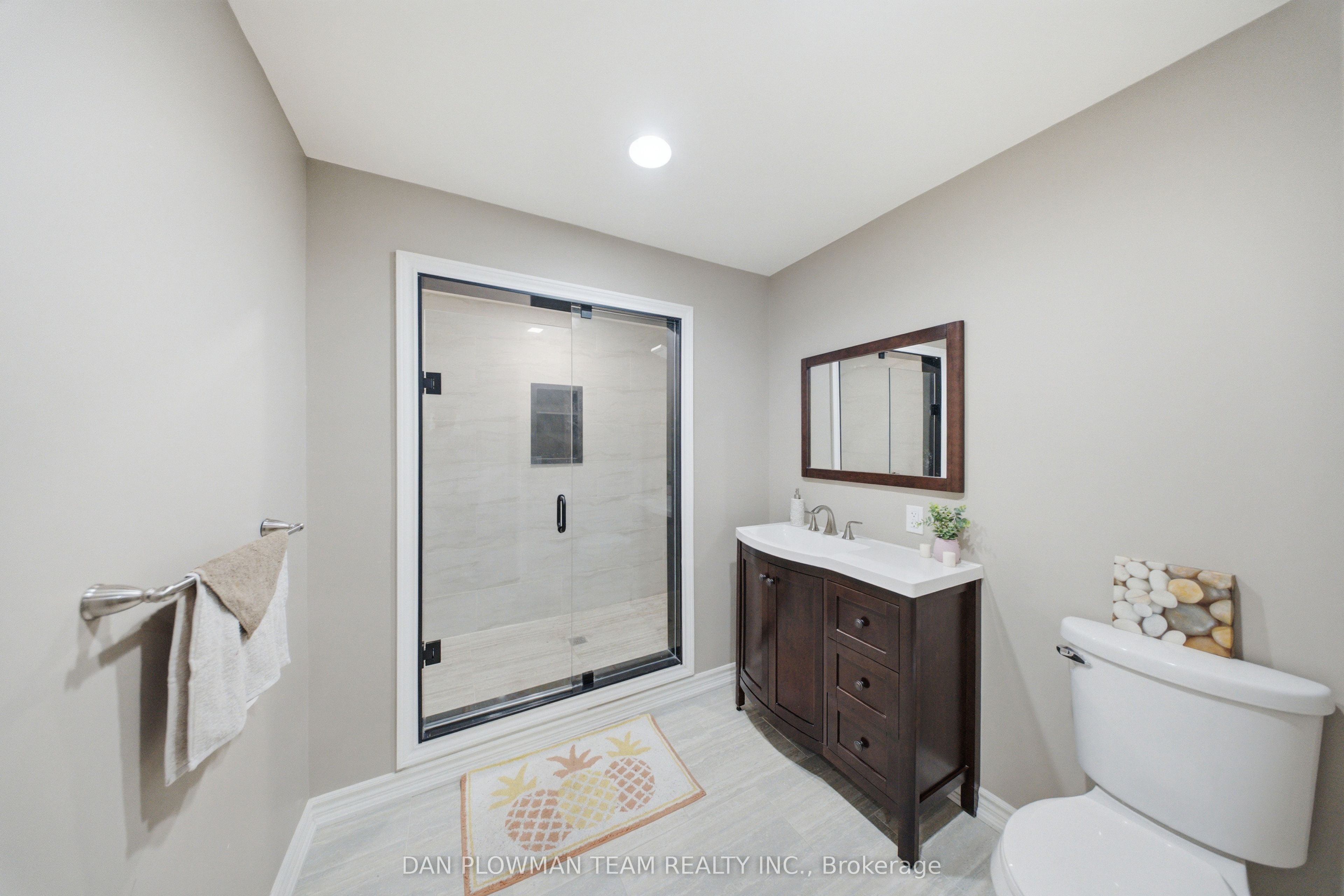 64 Woodbridge Circle Property Photo 43