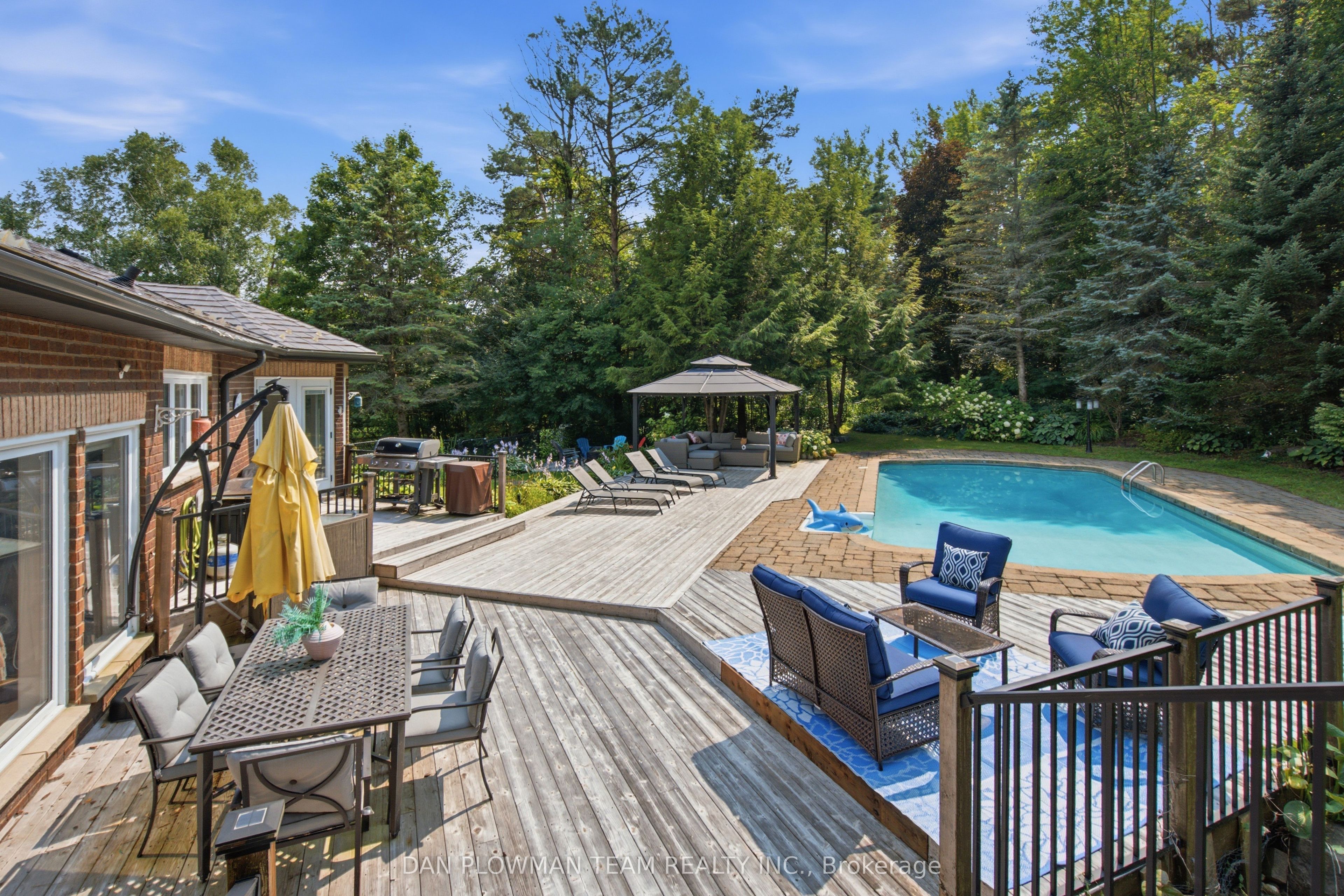 64 Woodbridge Circle Property Photo 44