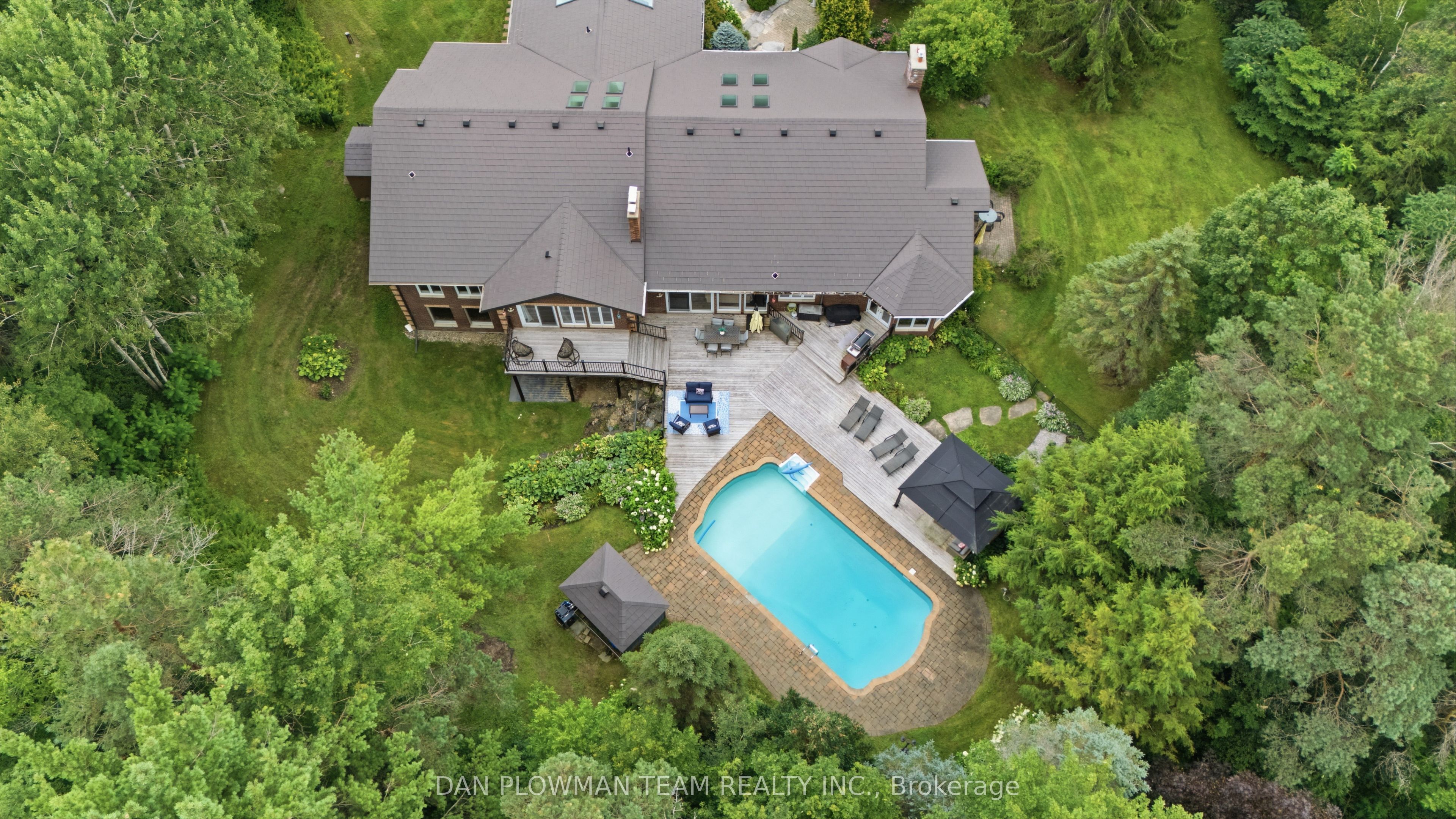 64 Woodbridge Circle Property Photo 47