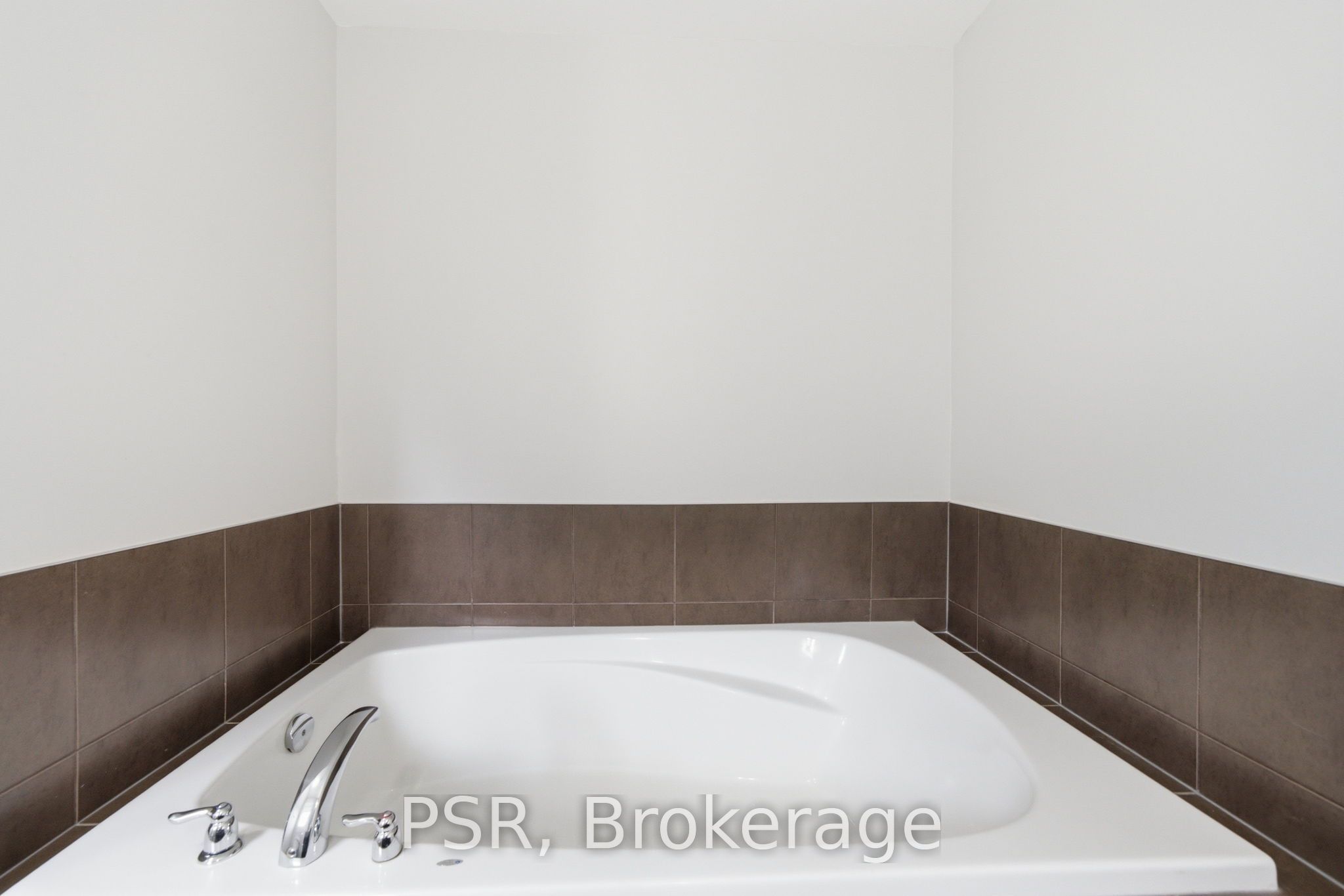 774 Mccue Drive Property Photo 16