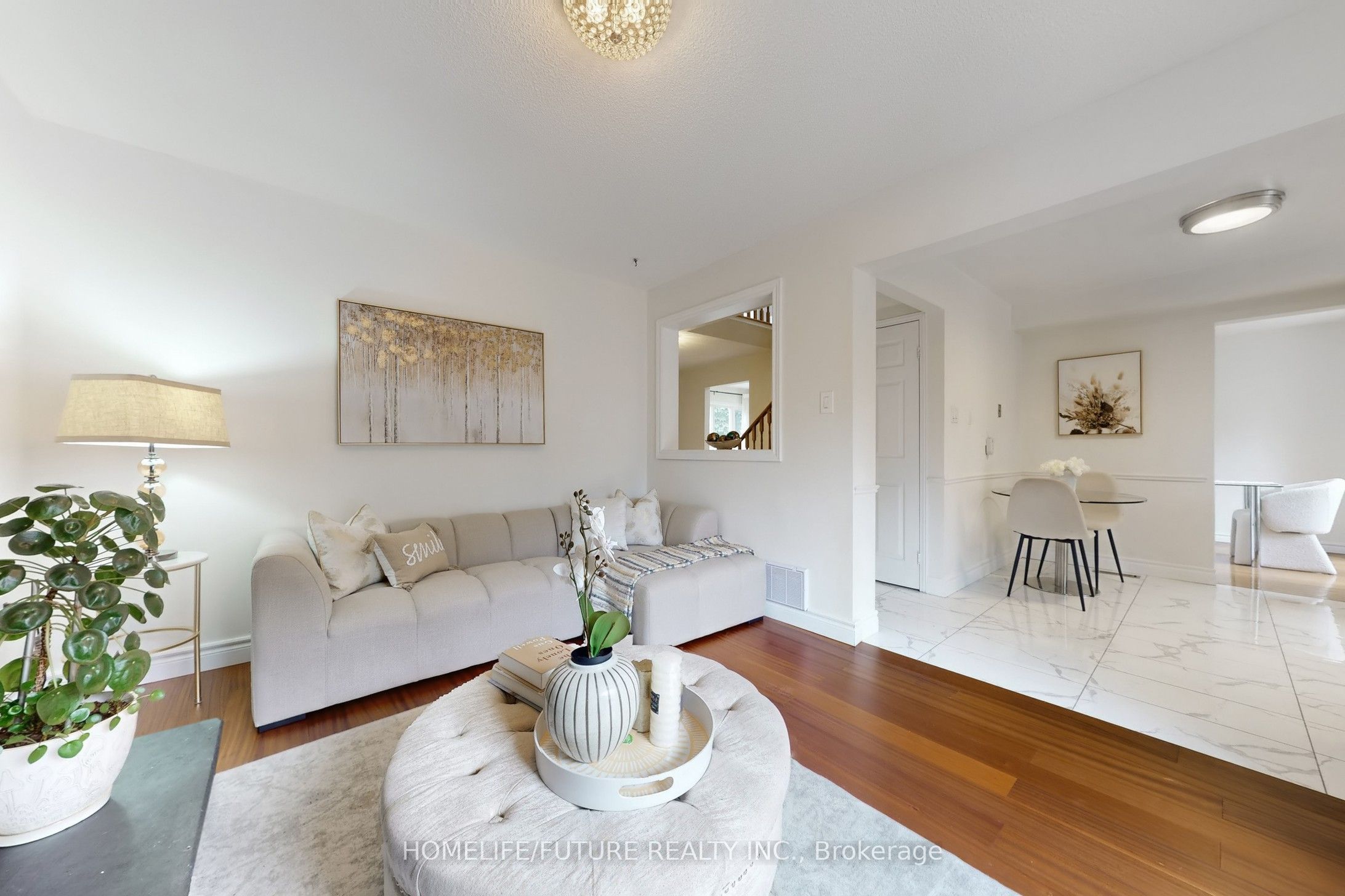 75 Calverley Trail Property Photo 12