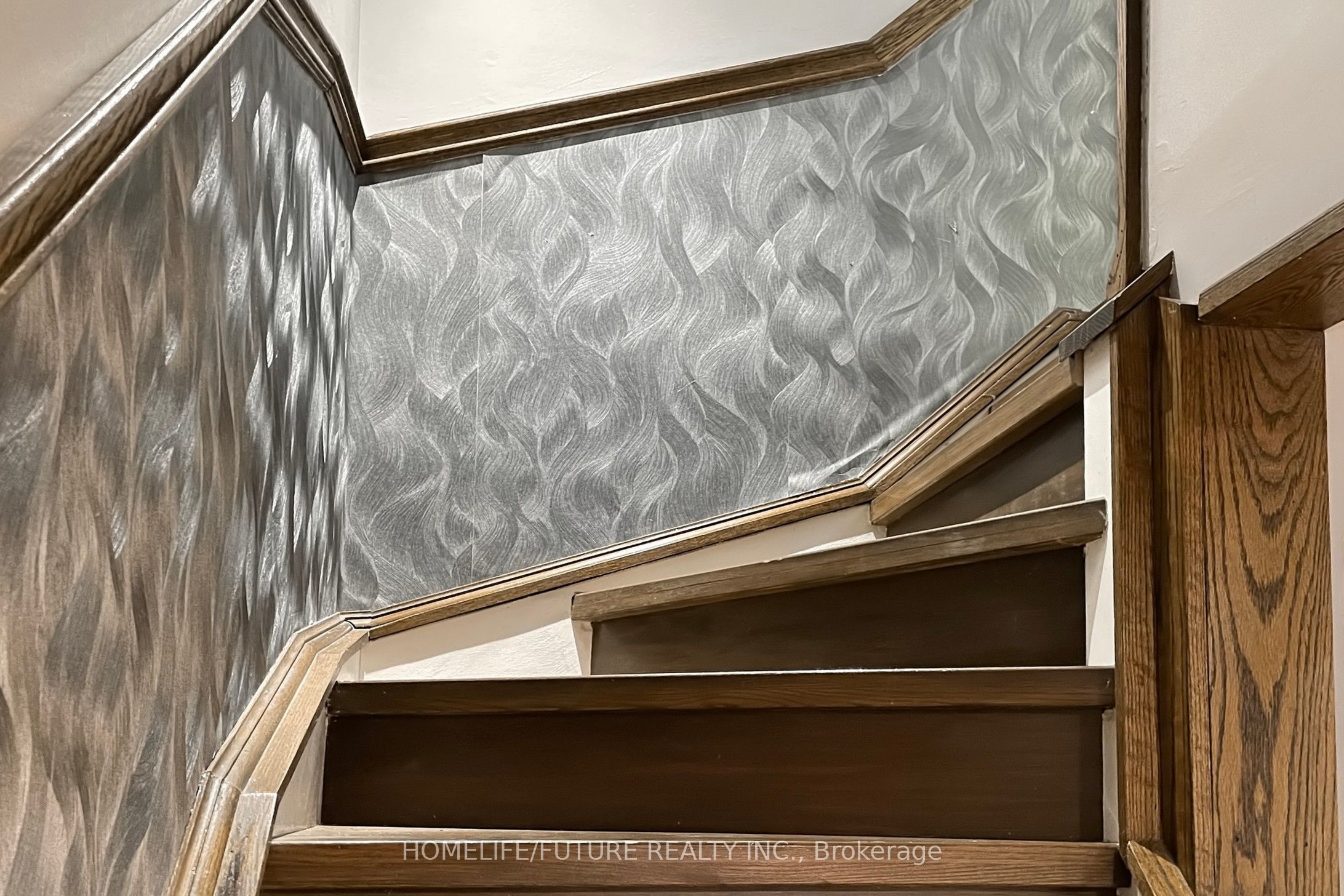75 Calverley Trail Property Photo 33