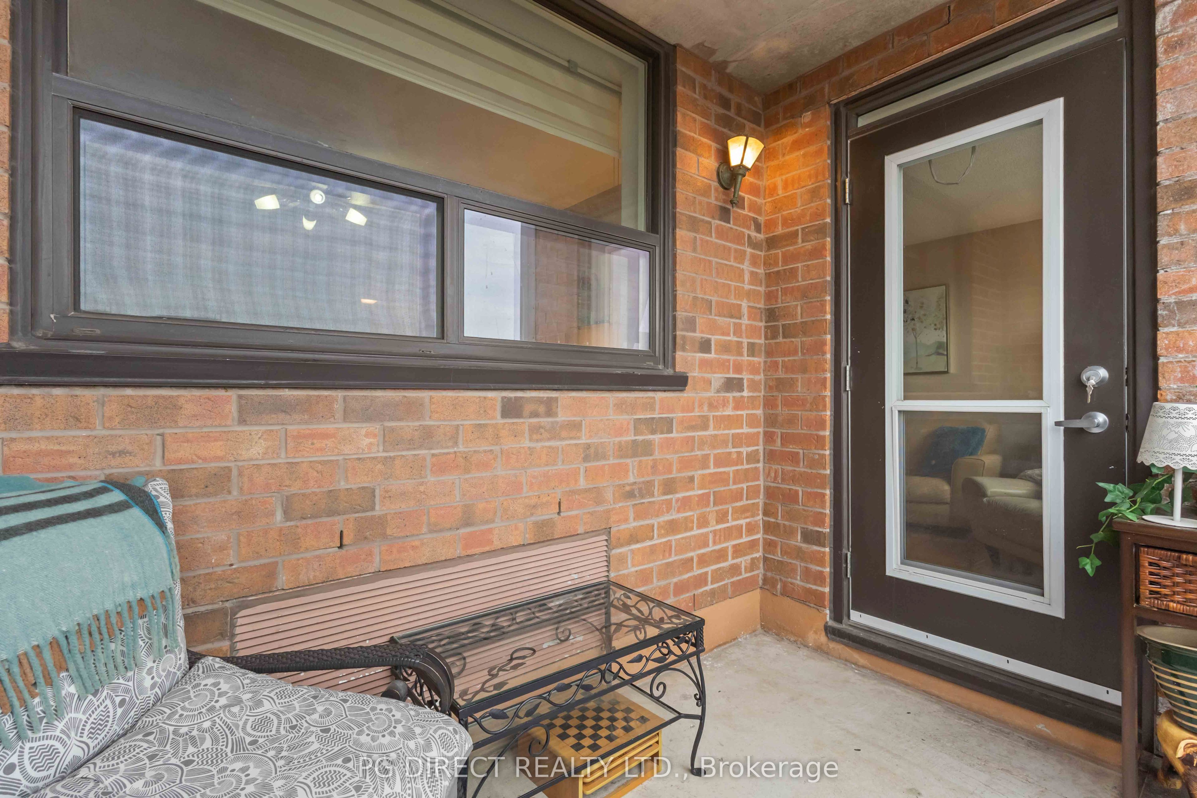 80 Athol Street E 604 Property Photo 5
