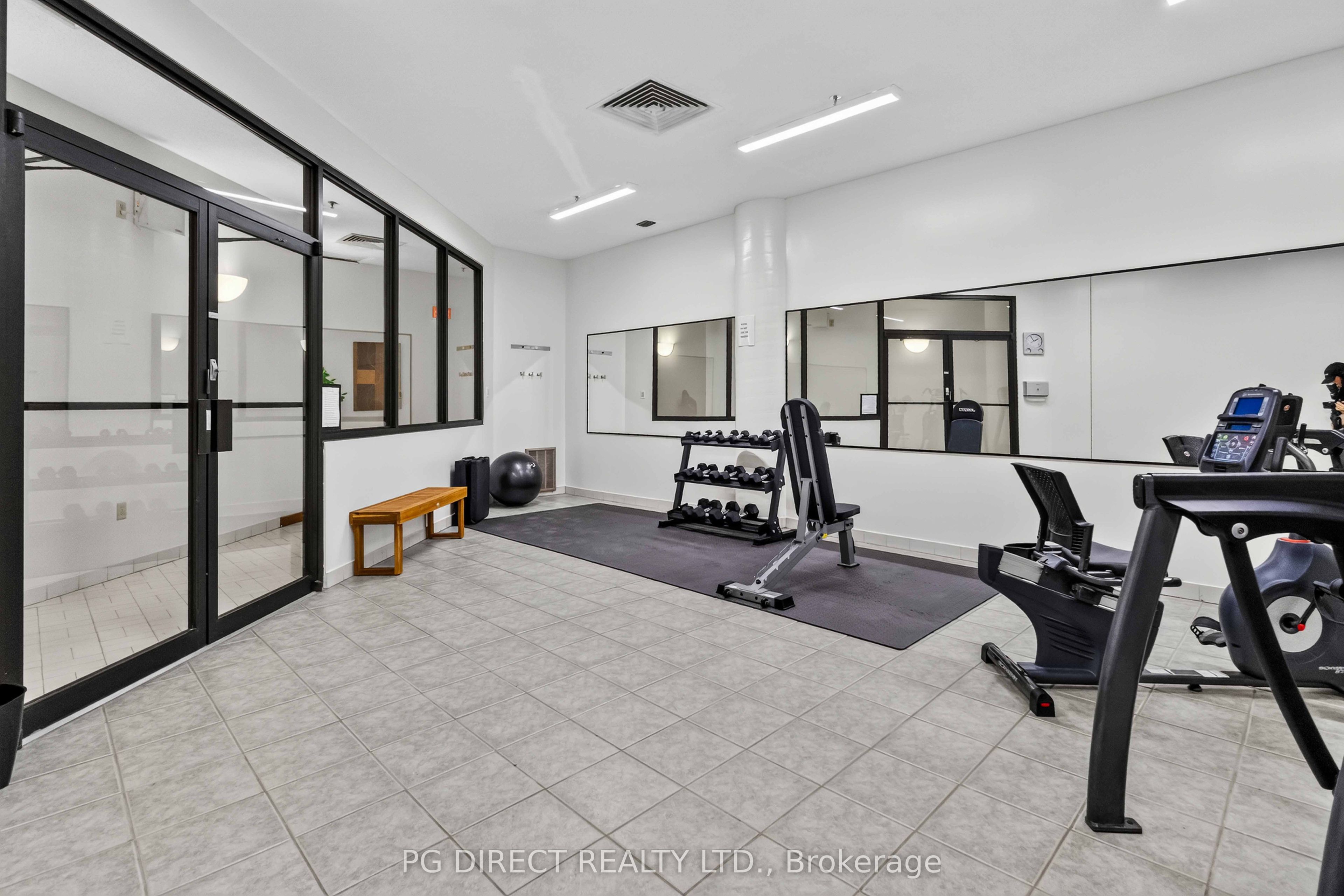 80 Athol Street E 604 Property Photo 17
