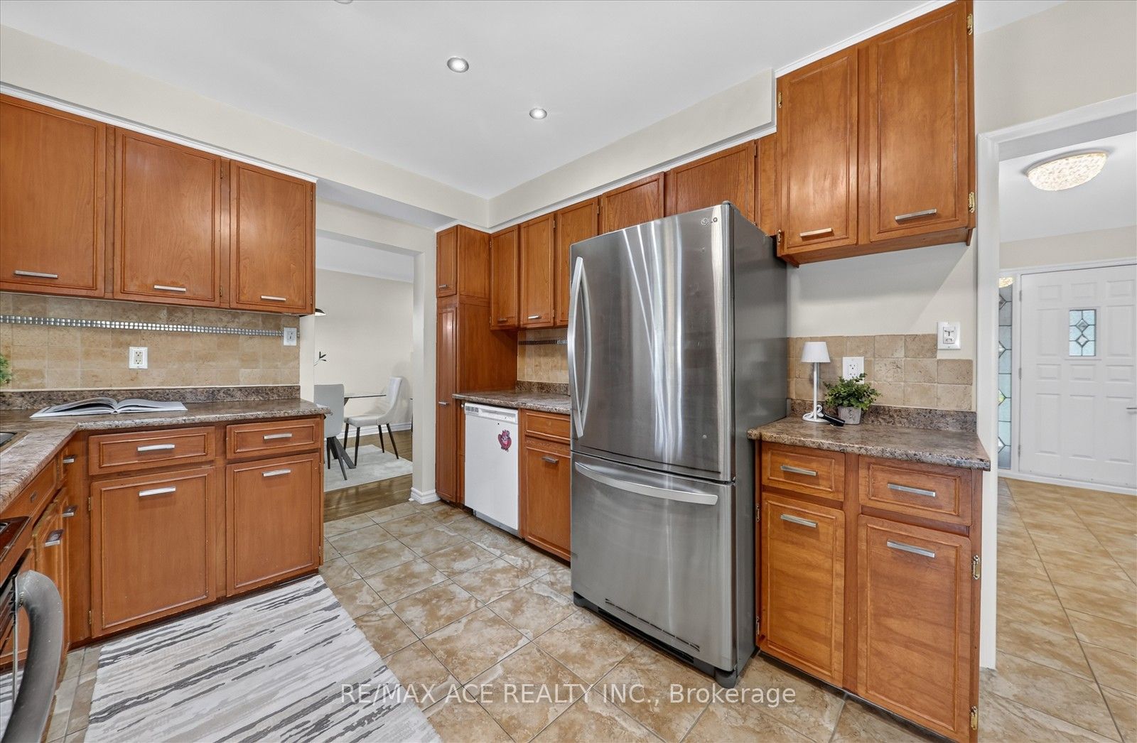 106 Portico Drive Property Photo 20