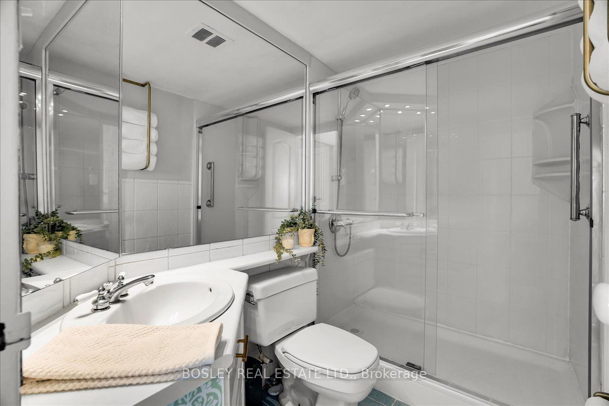 1145 Logan Avenue 1102 Property Photo 16
