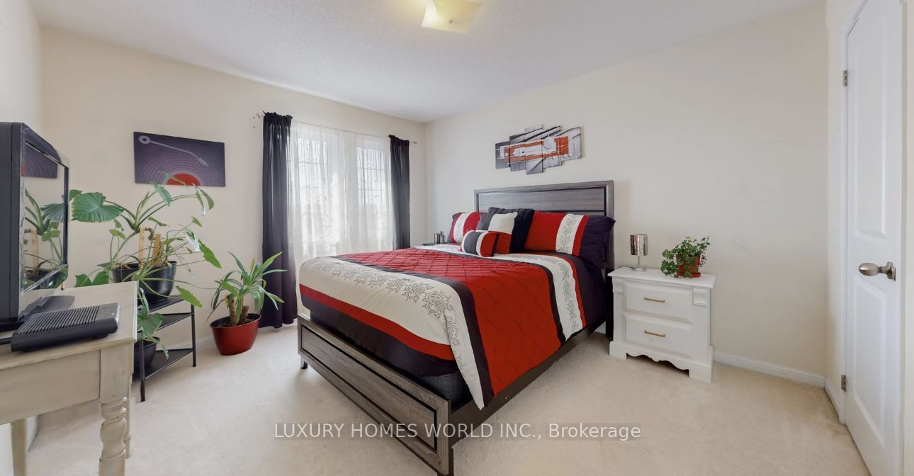 23 Edwin Carr Street Property Photo 11