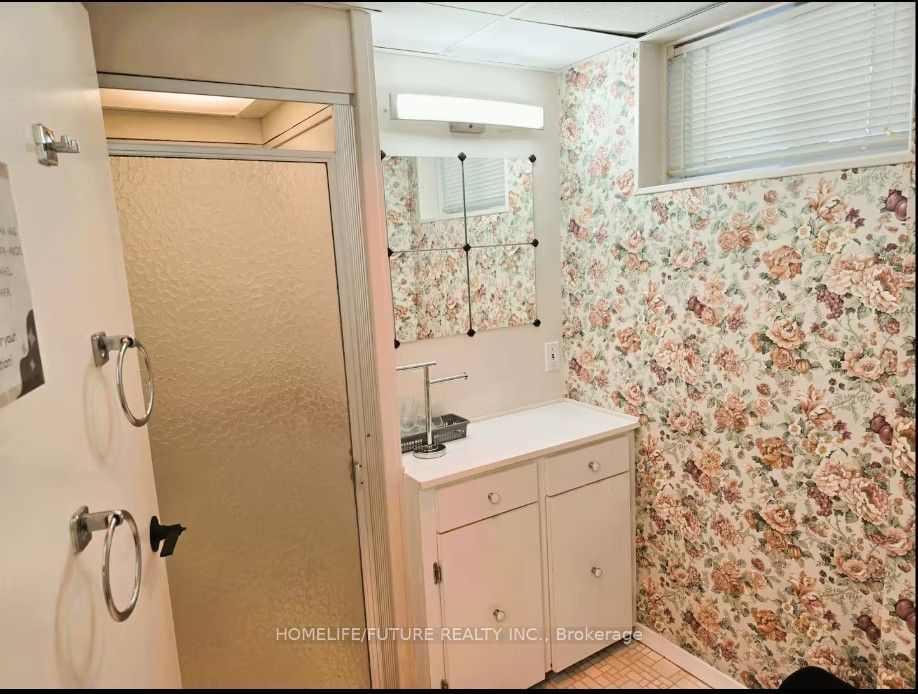 7 Stonehenge Crescent Property Photo 4