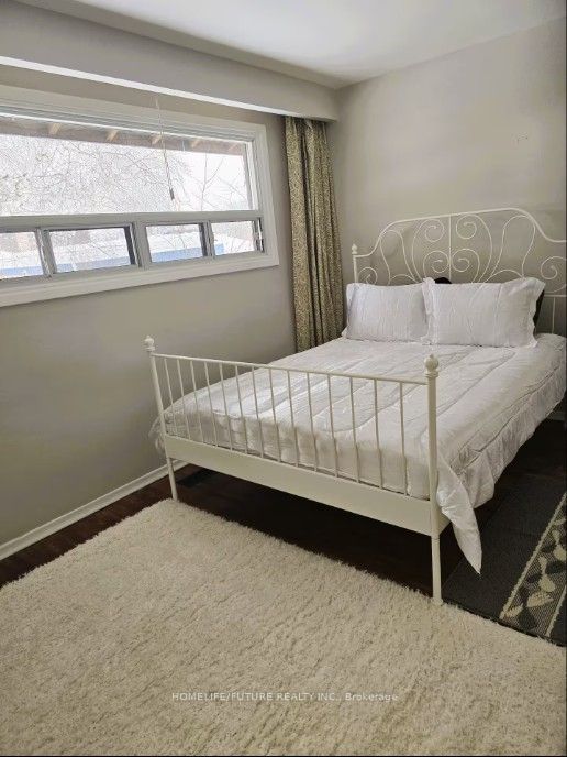 7 Stonehenge Crescent Property Photo 6
