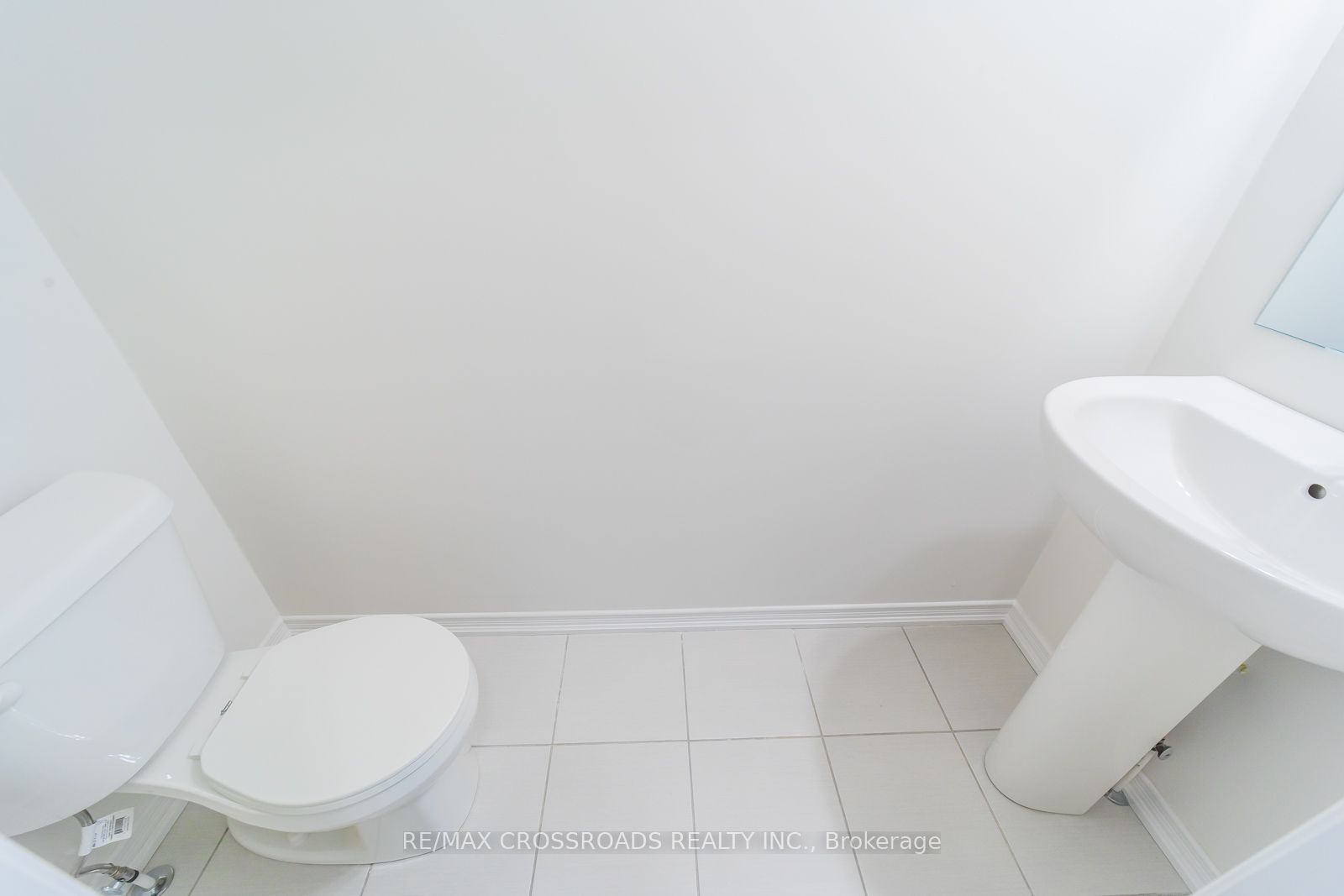 332 Coronation Road Property Photo 6