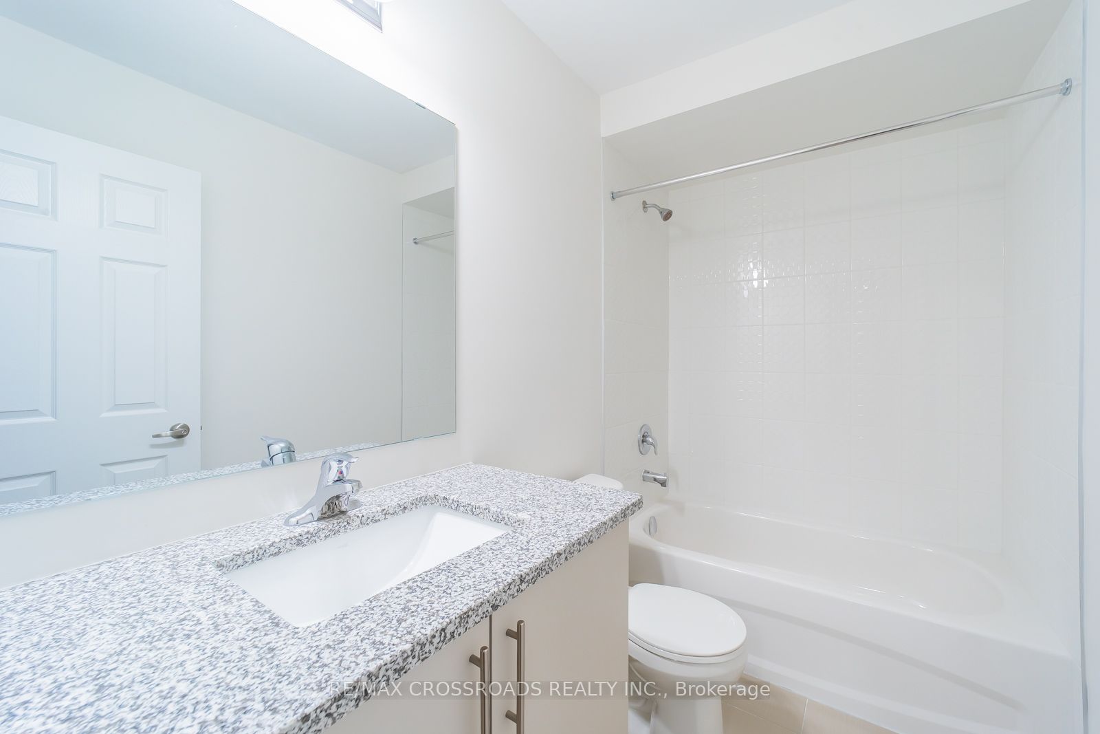 332 Coronation Road Property Photo 26