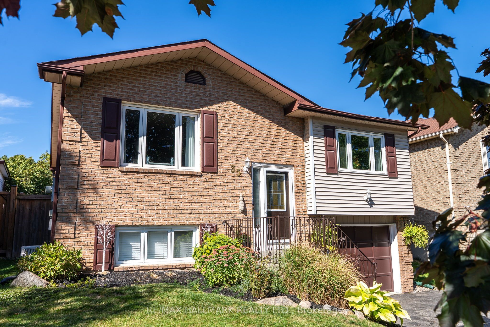 35 Downham Drive Property Photo 2
