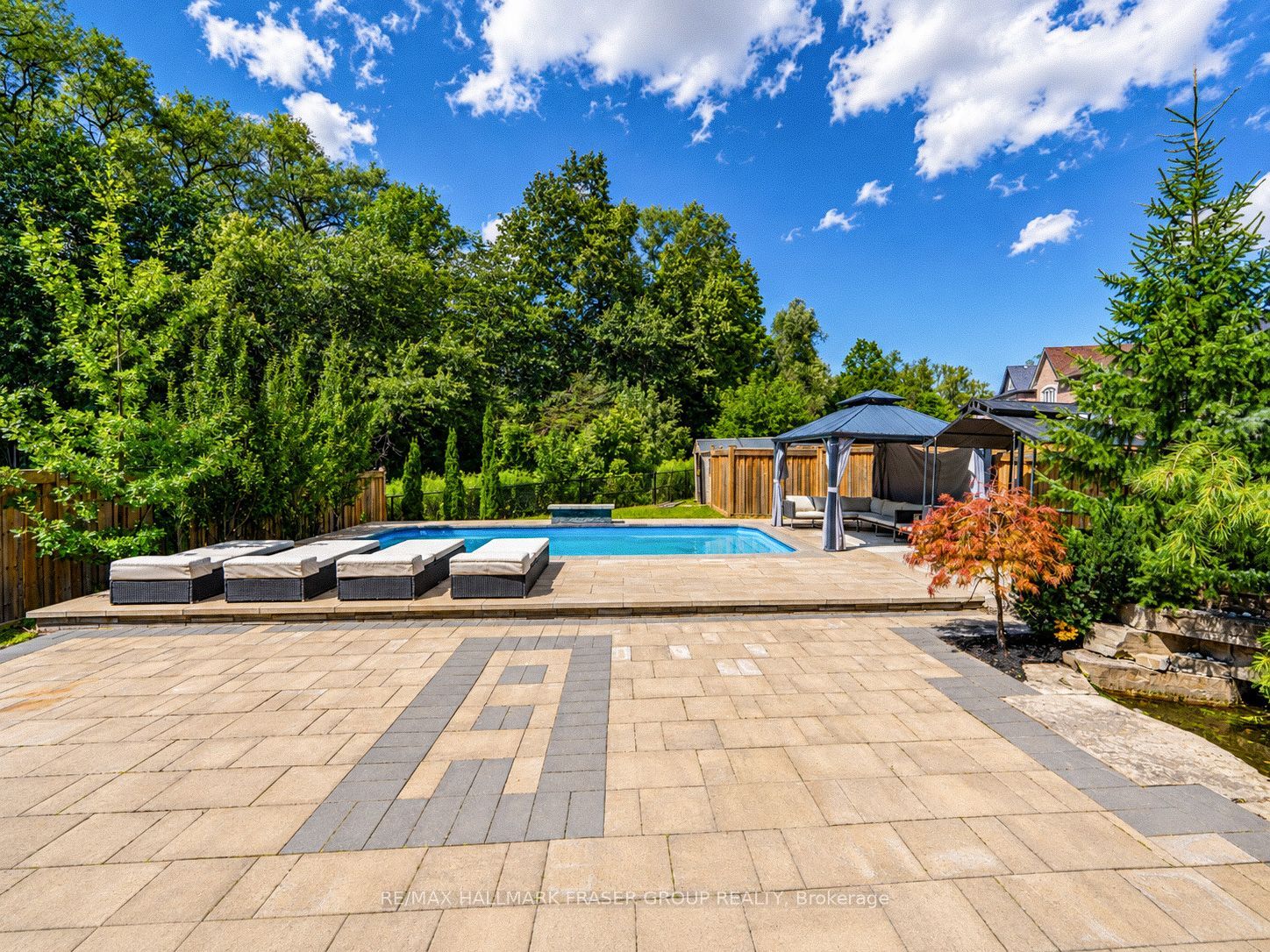 14 Micklefield Avenue Property Photo 4