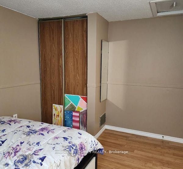 18 Valley Stream Drive Property Photo 20