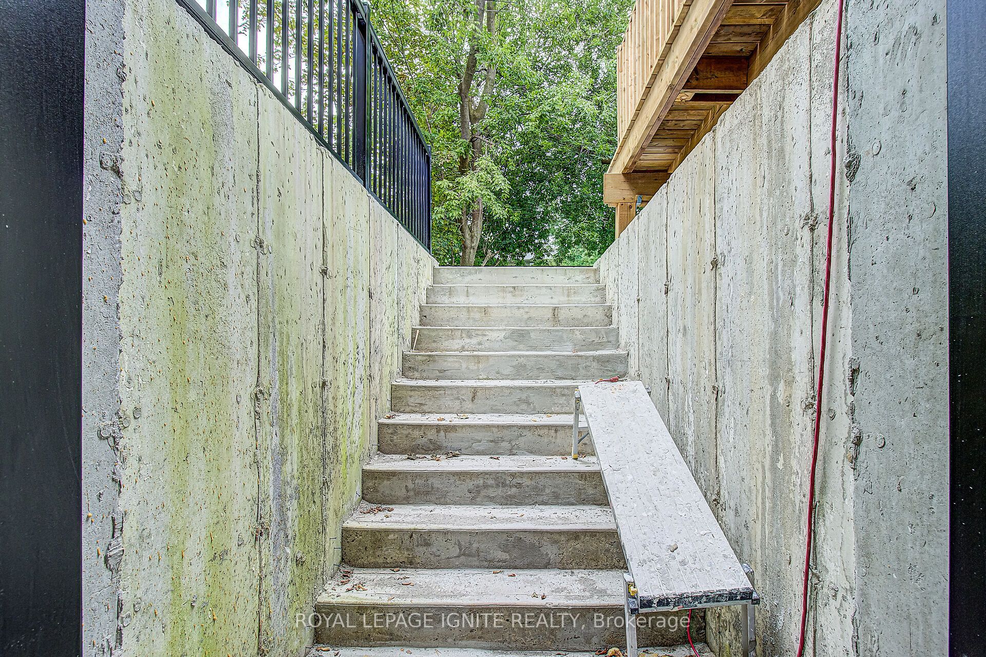 6 Mccowan Road Property Photo 47