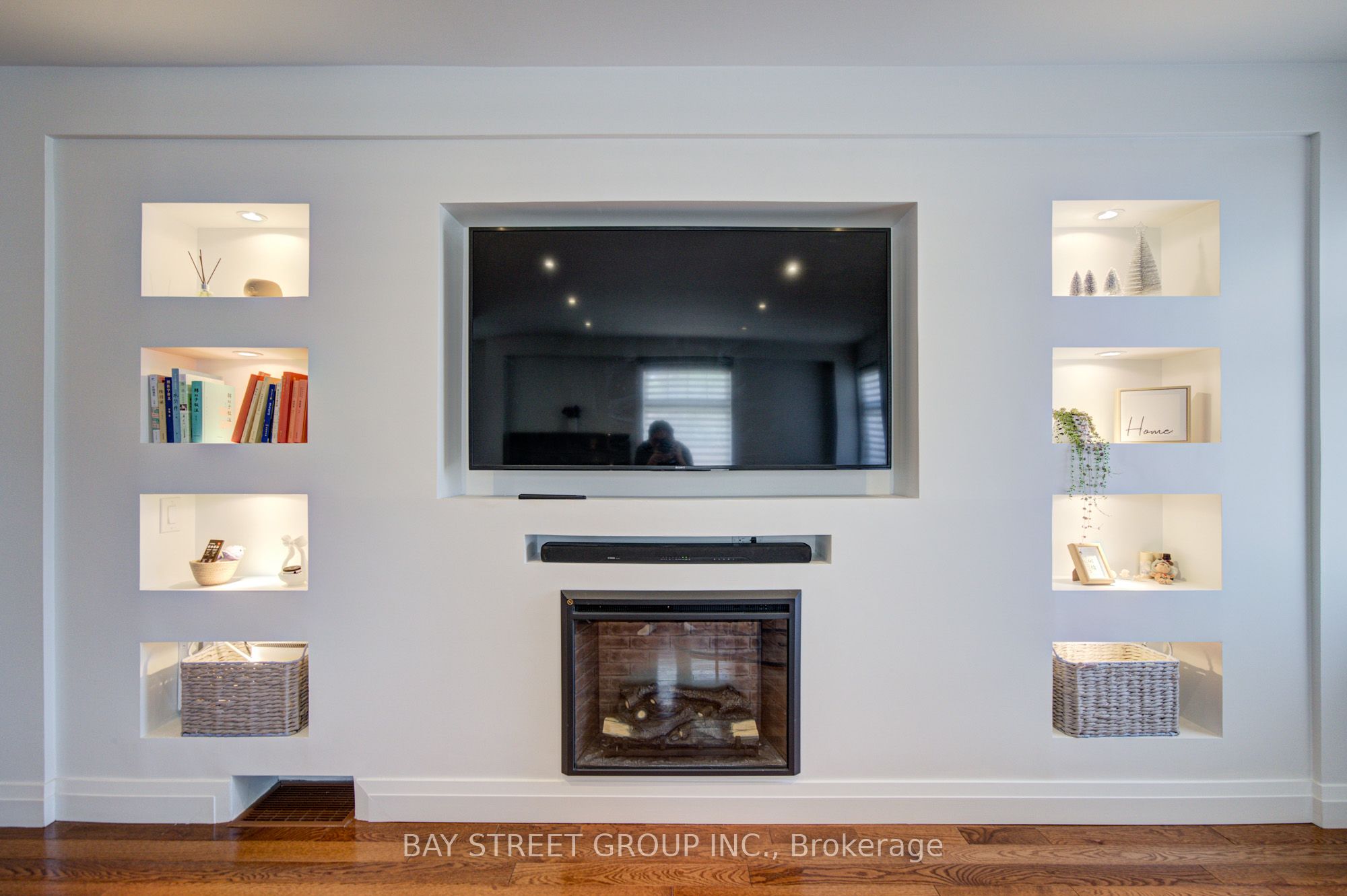 95 Hopedale Avenue Property Photo 7