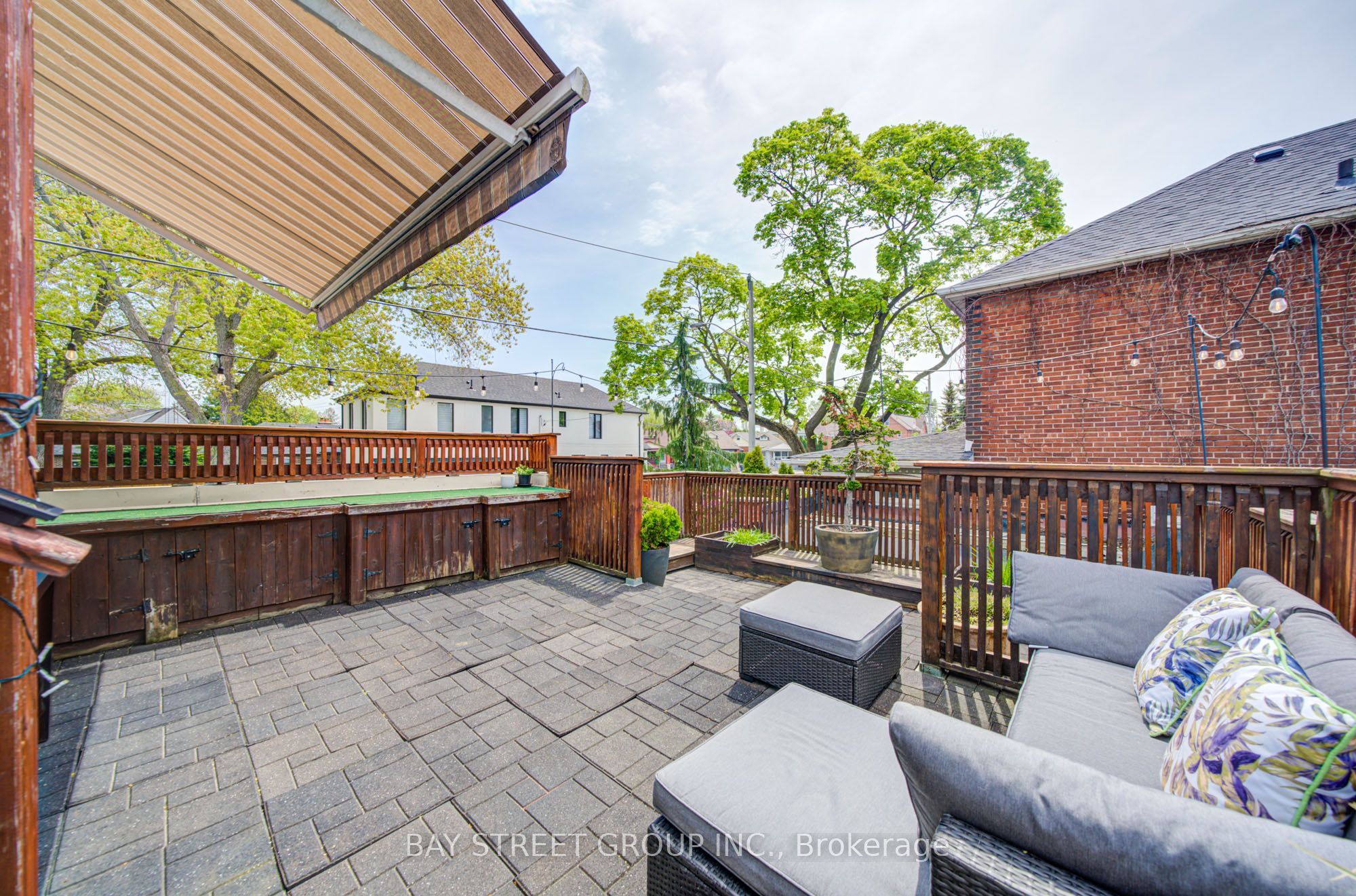 95 Hopedale Avenue Property Photo 44