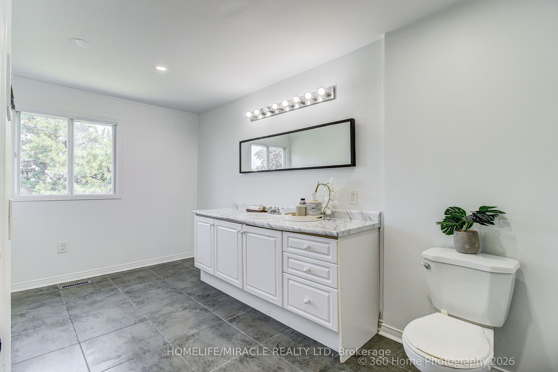 25 Chalmers Crescent Property Photo 20