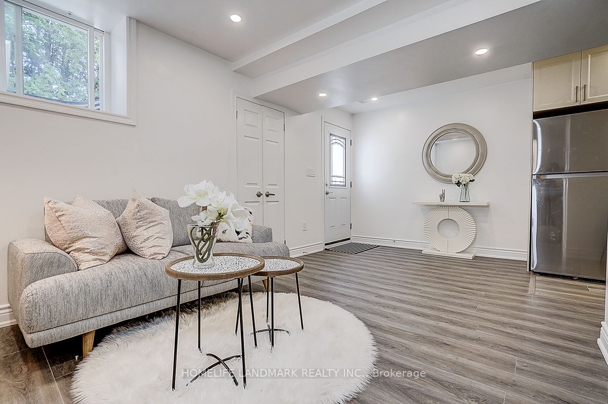 609 Mortimer Avenue Property Photo 32