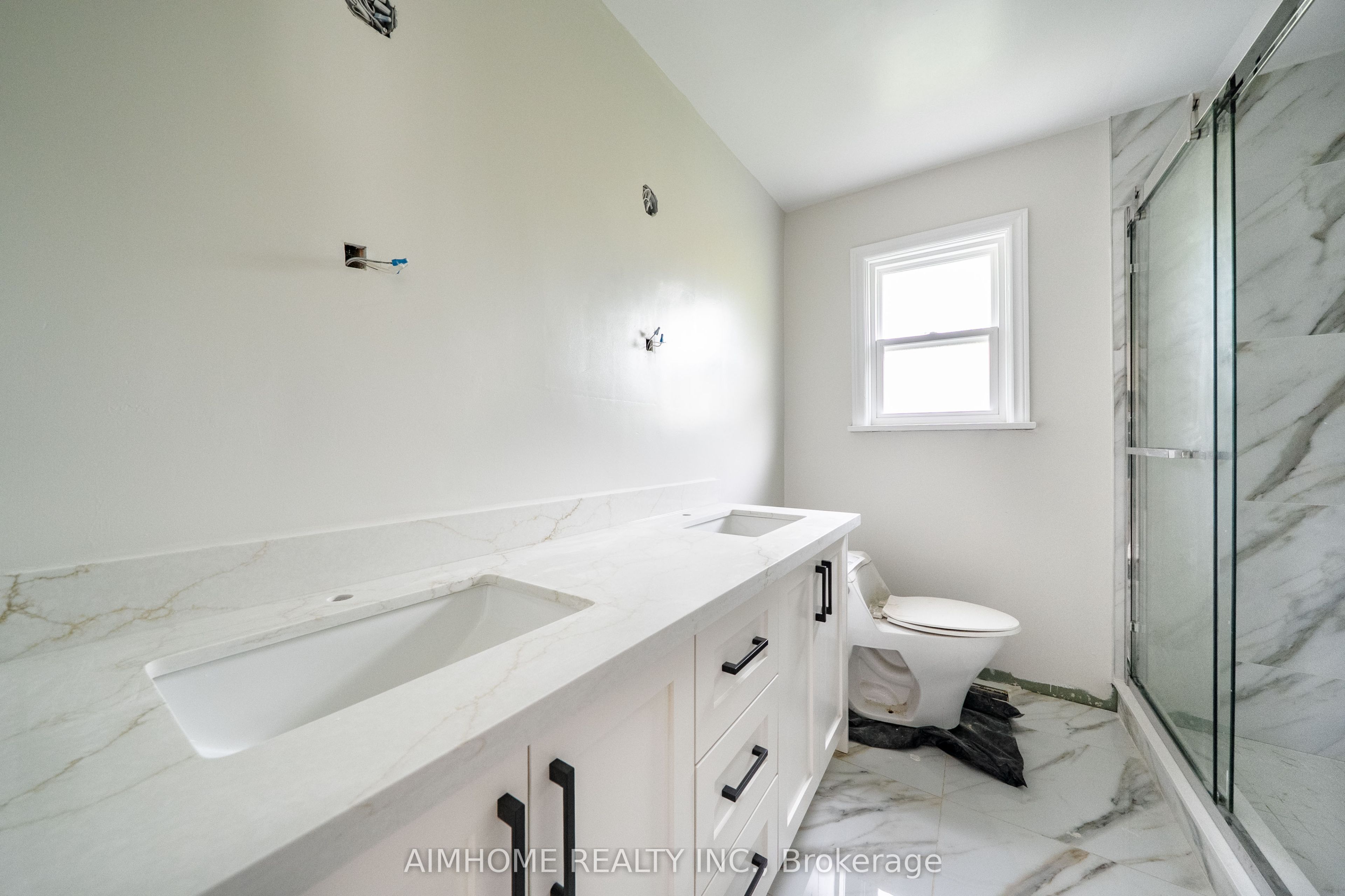 36 Moraine Hill Drive Property Photo 6