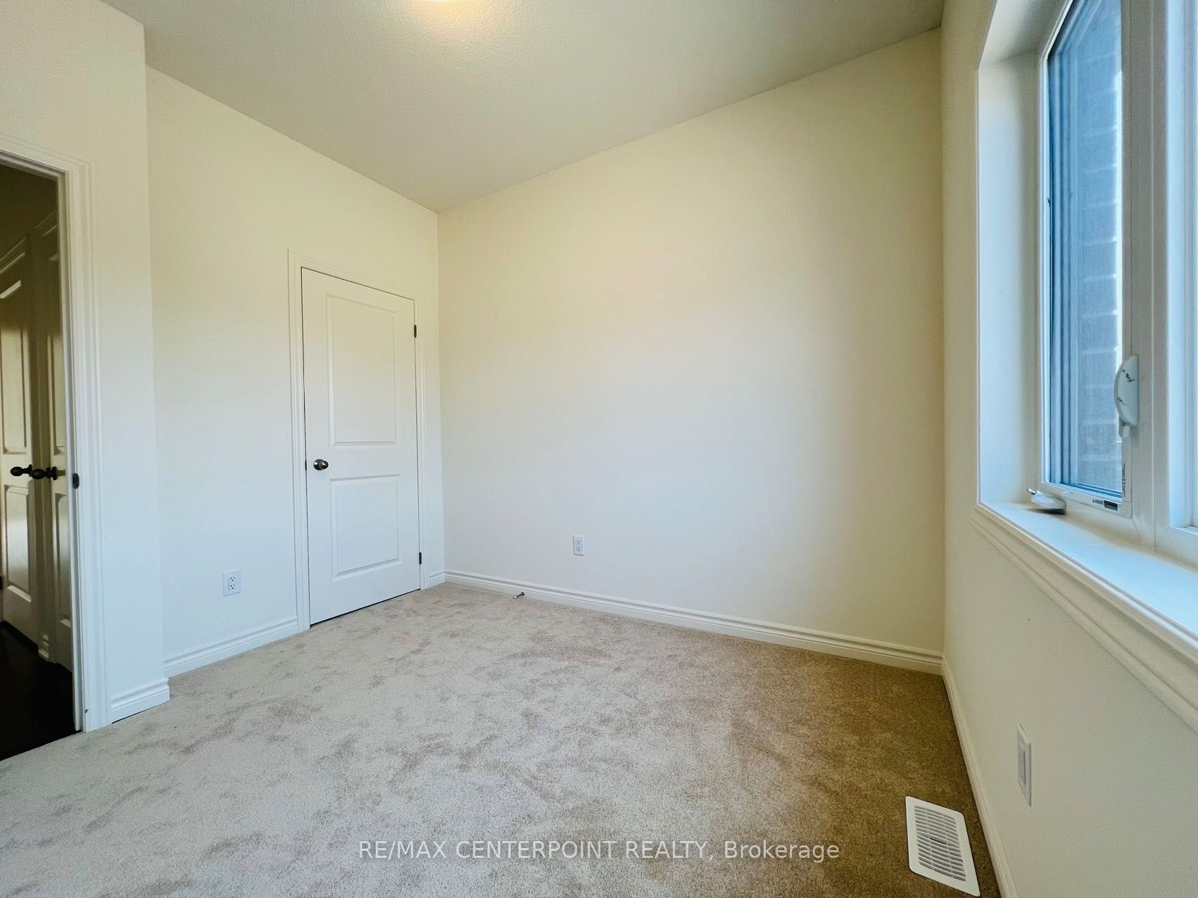 43 O'reilly Street Property Photo 20