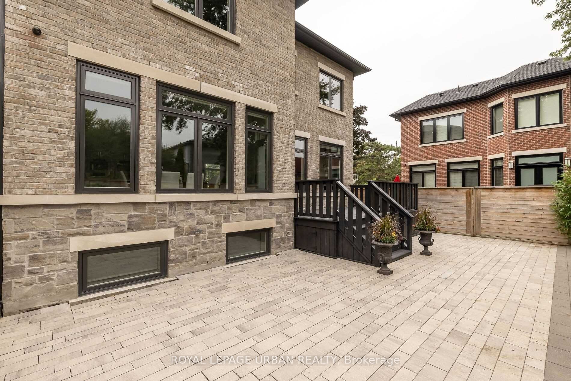 70 Parkview Hill Crescent Property Photo 20