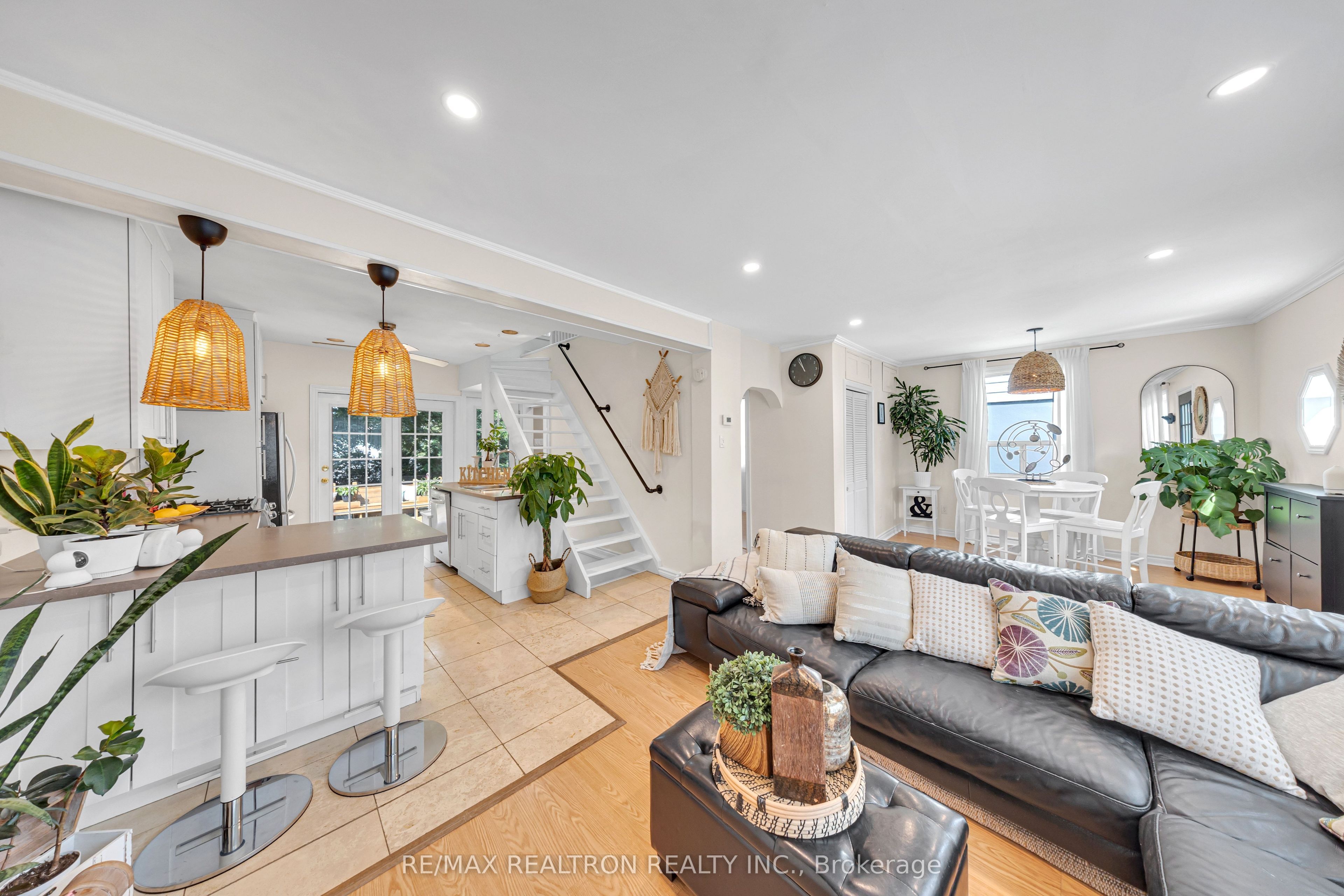 60 Dorset Road Property Photo 8