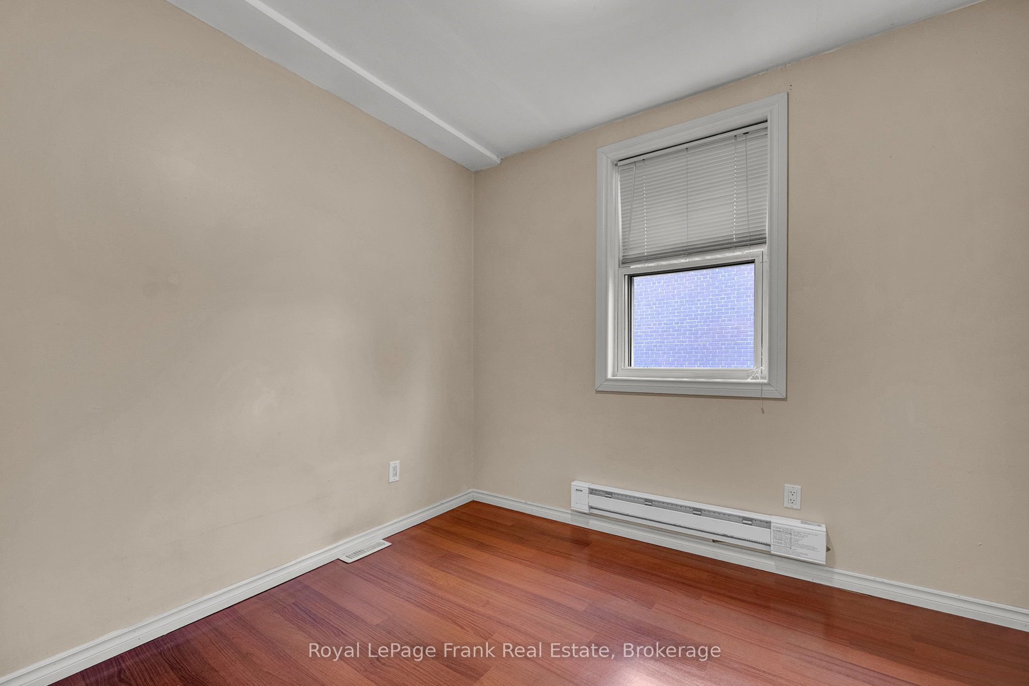 121 Cromwell Avenue Property Photo 13